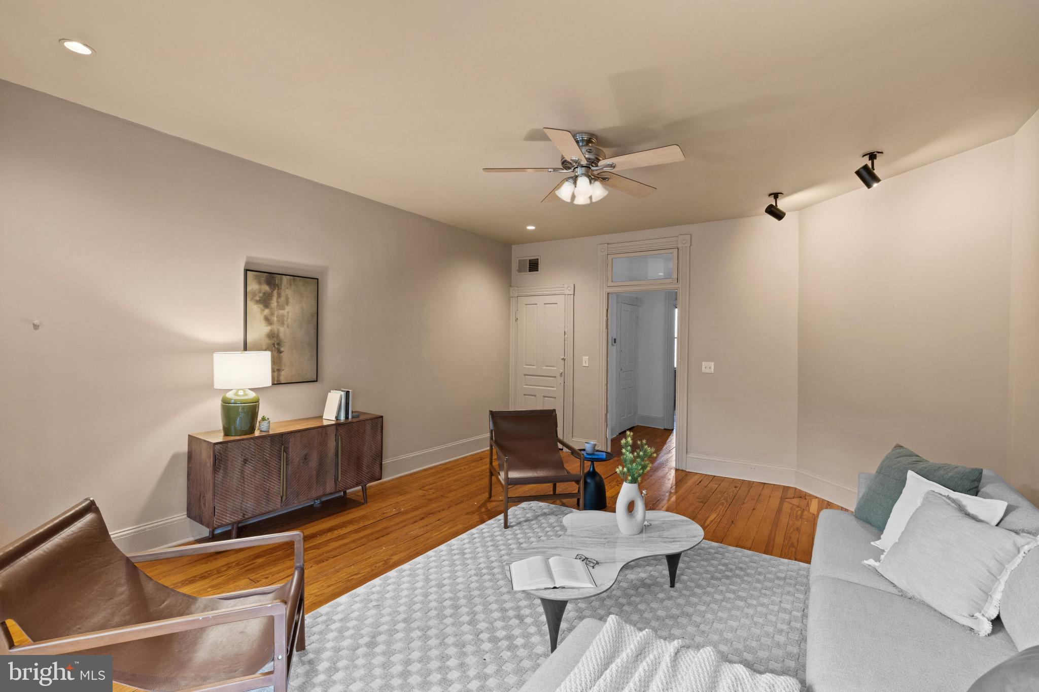 RESERVOIR HILL - Residential