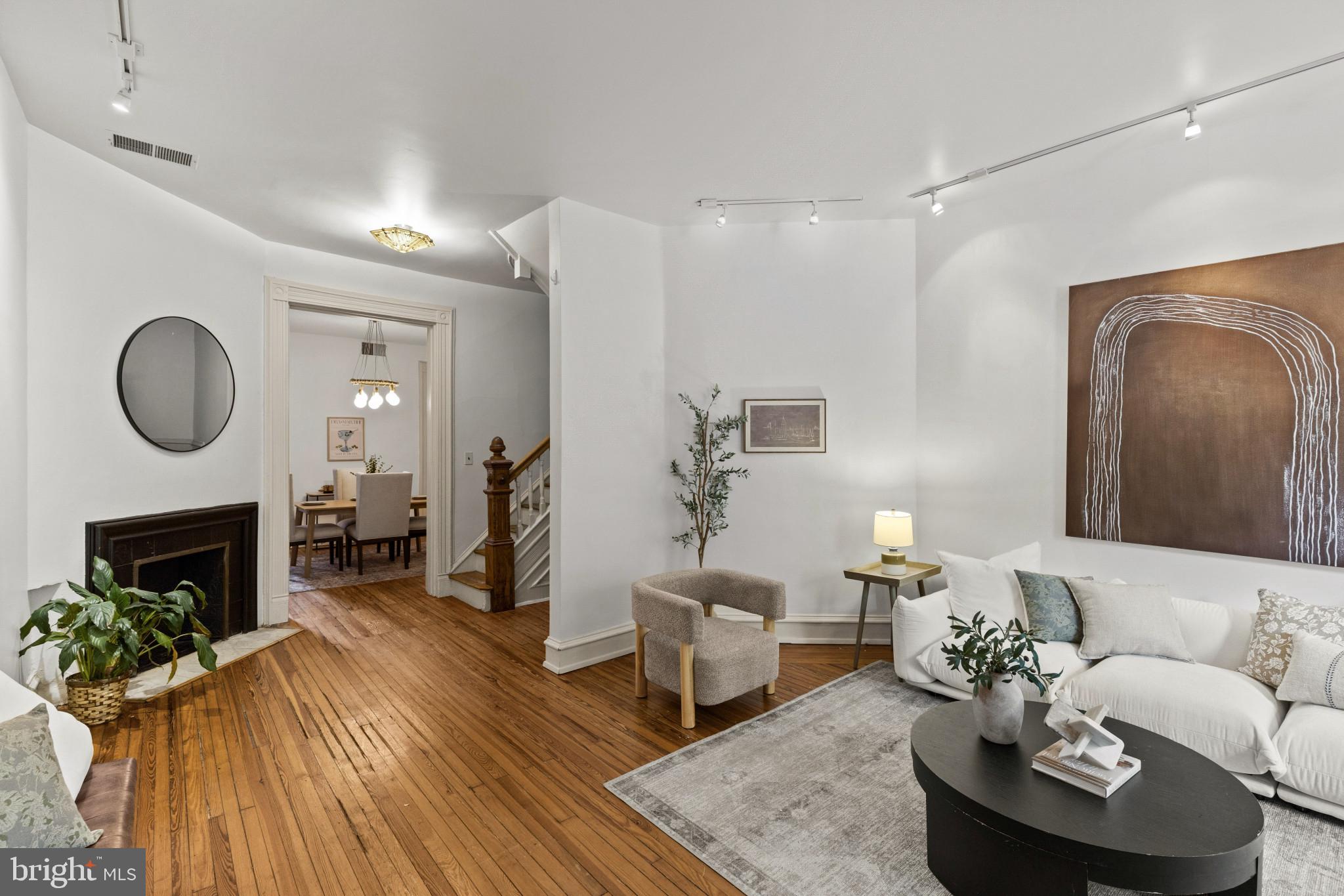 RESERVOIR HILL - Residential