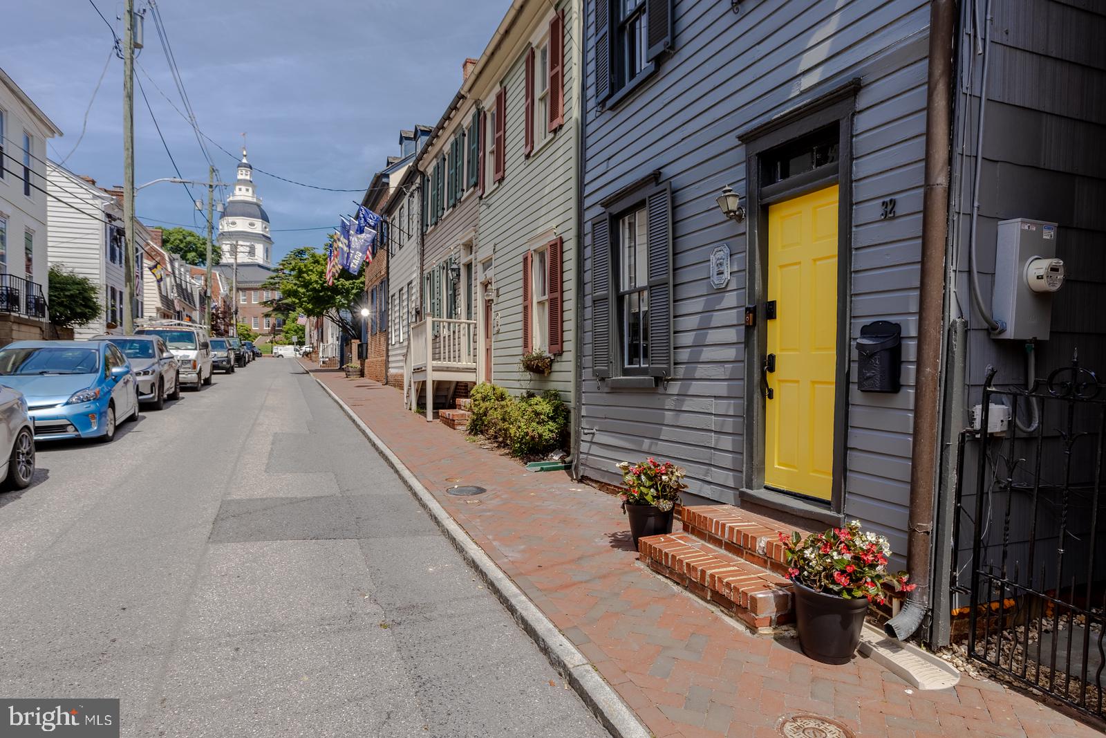 HISTORIC DISTRICT - Residential