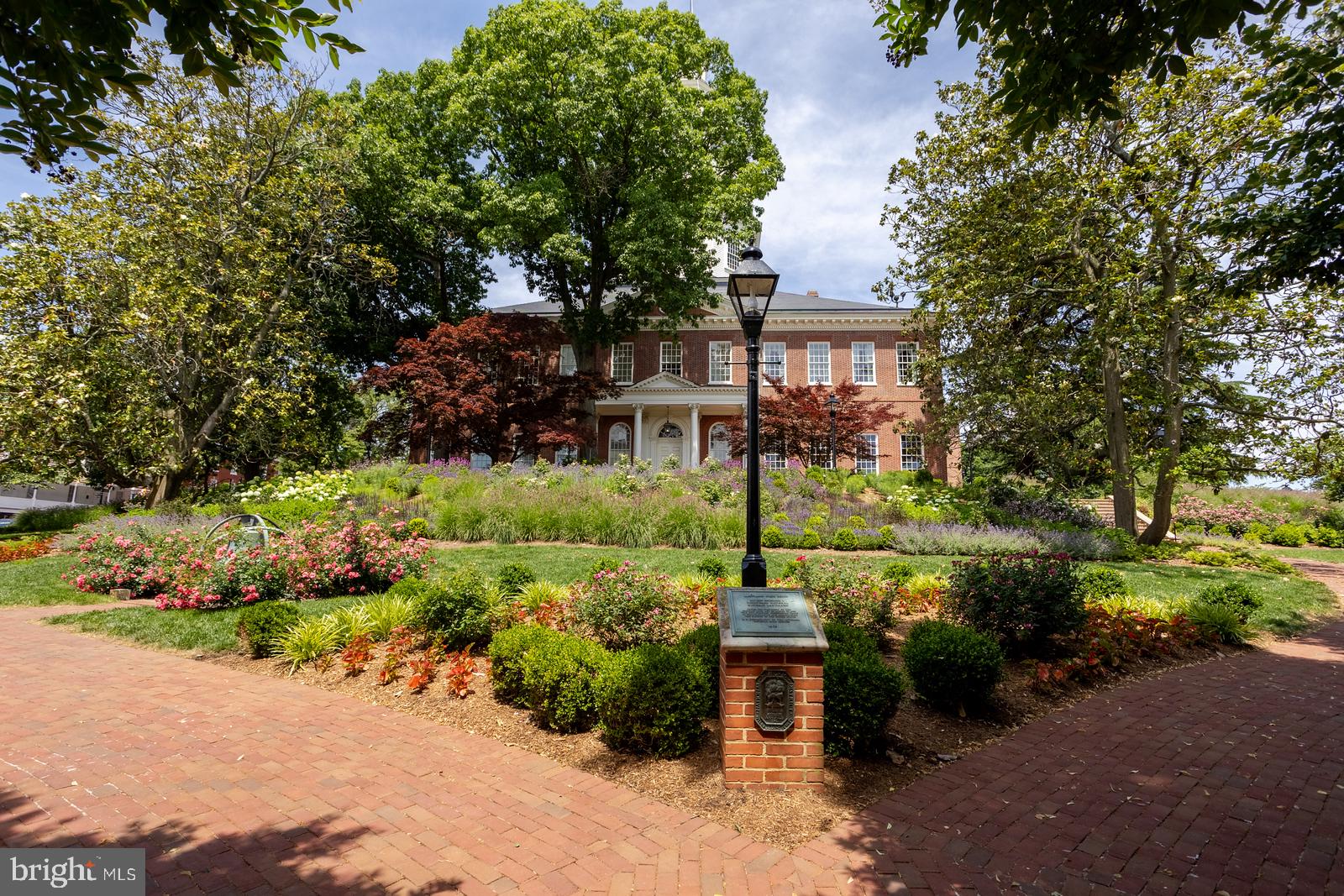 HISTORIC DISTRICT - Residential