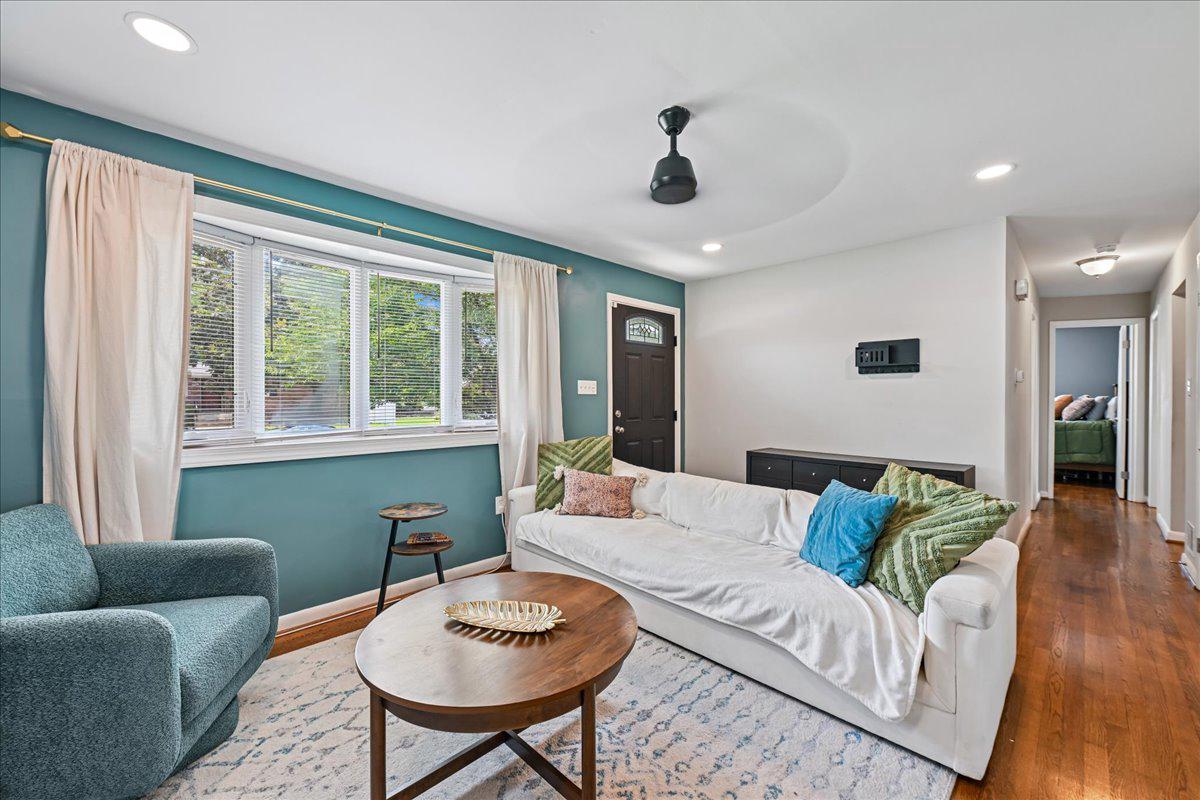 CHELTENHAM FOREST - Residential