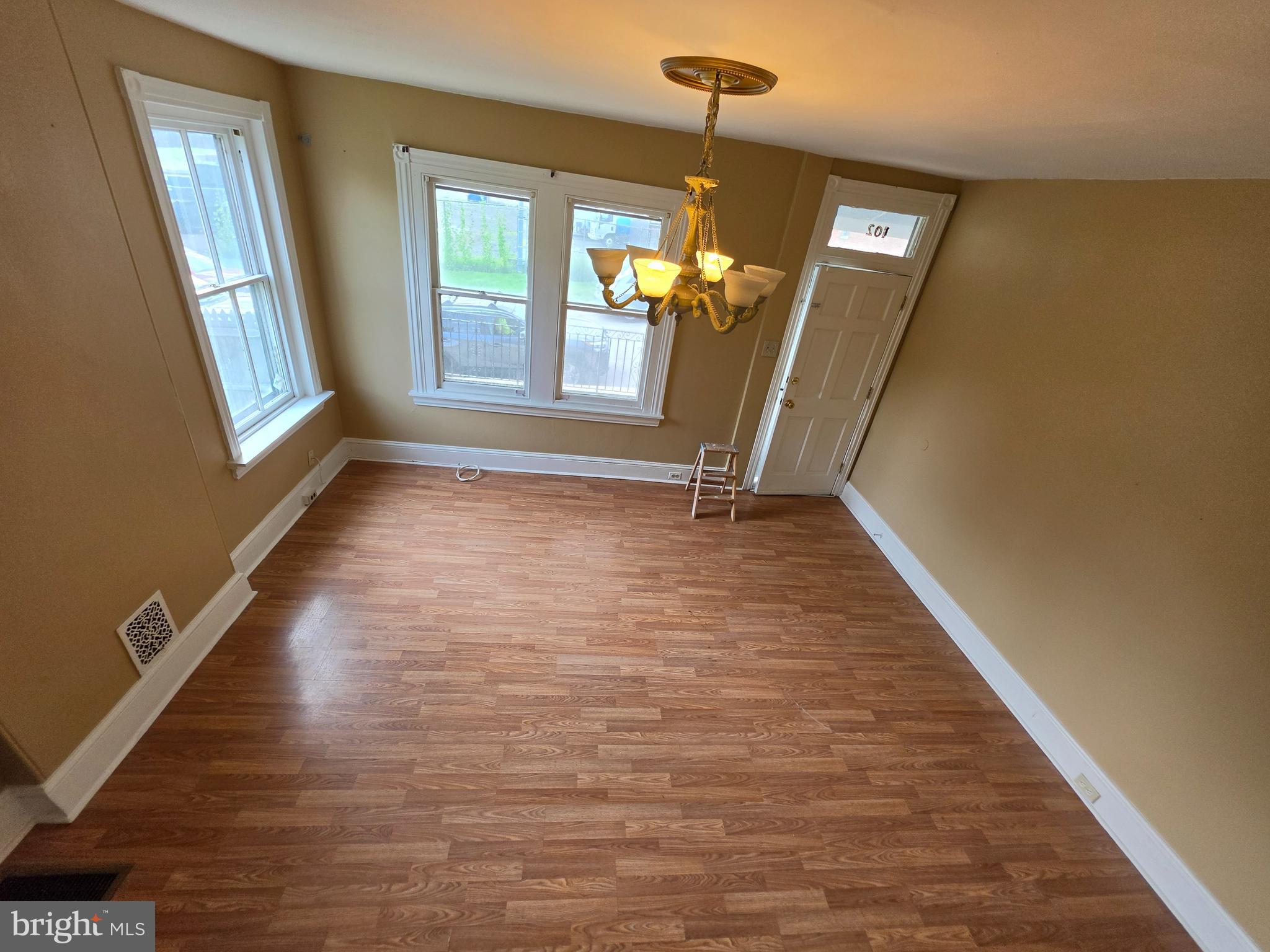 NORRISTOWN - Residential