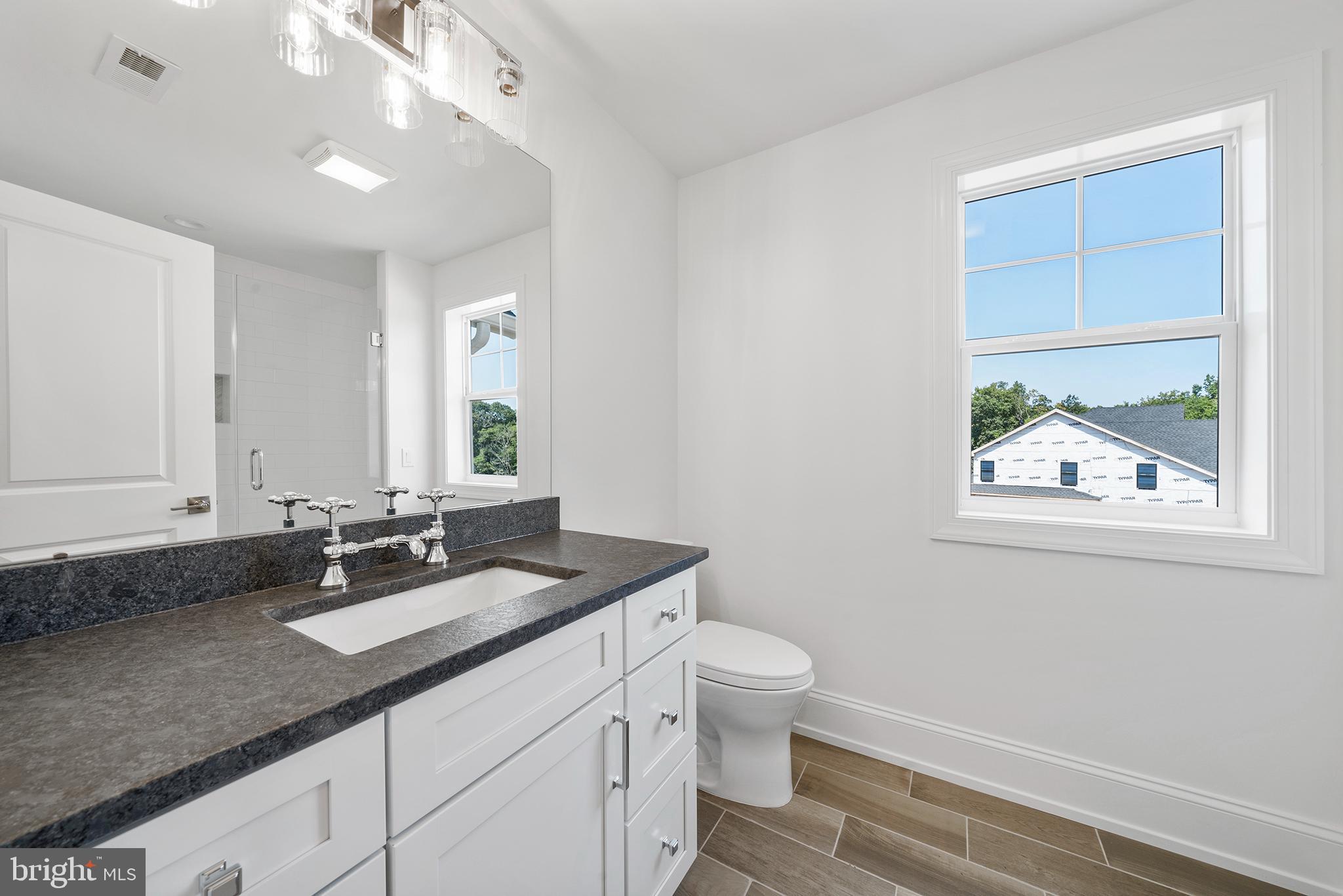 MEADOW CREEK - Residential