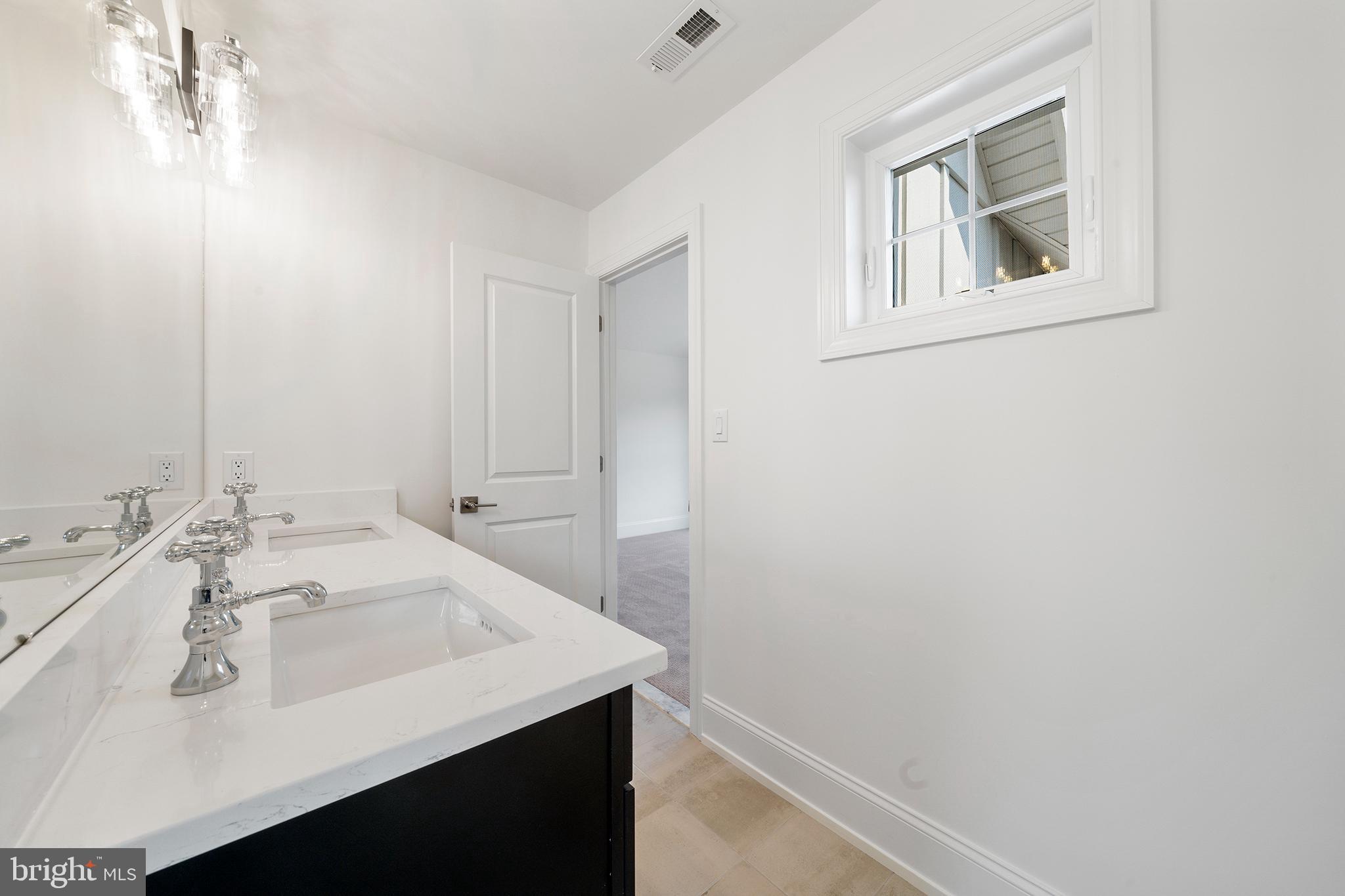 MEADOW CREEK - Residential