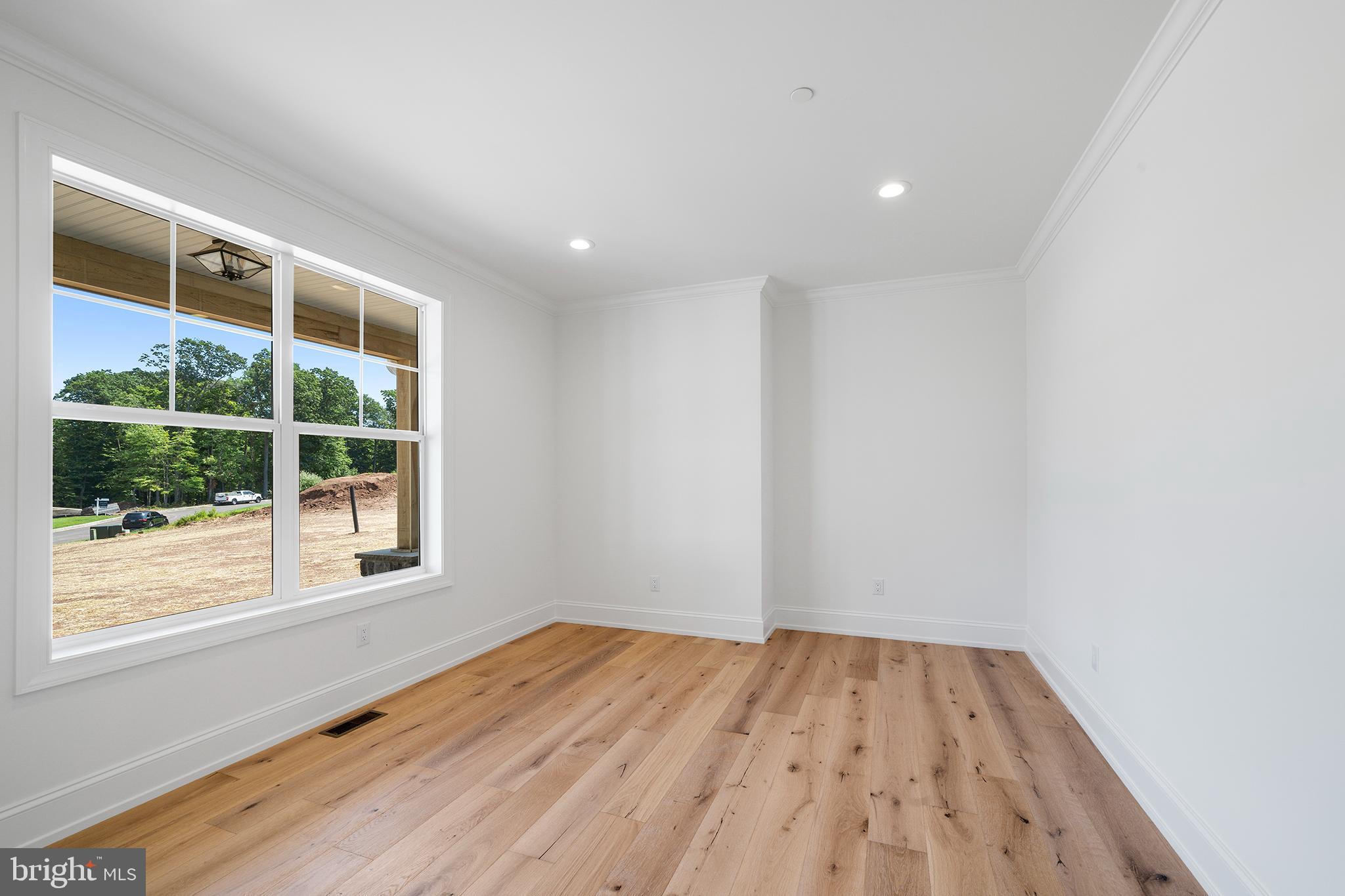 MEADOW CREEK - Residential