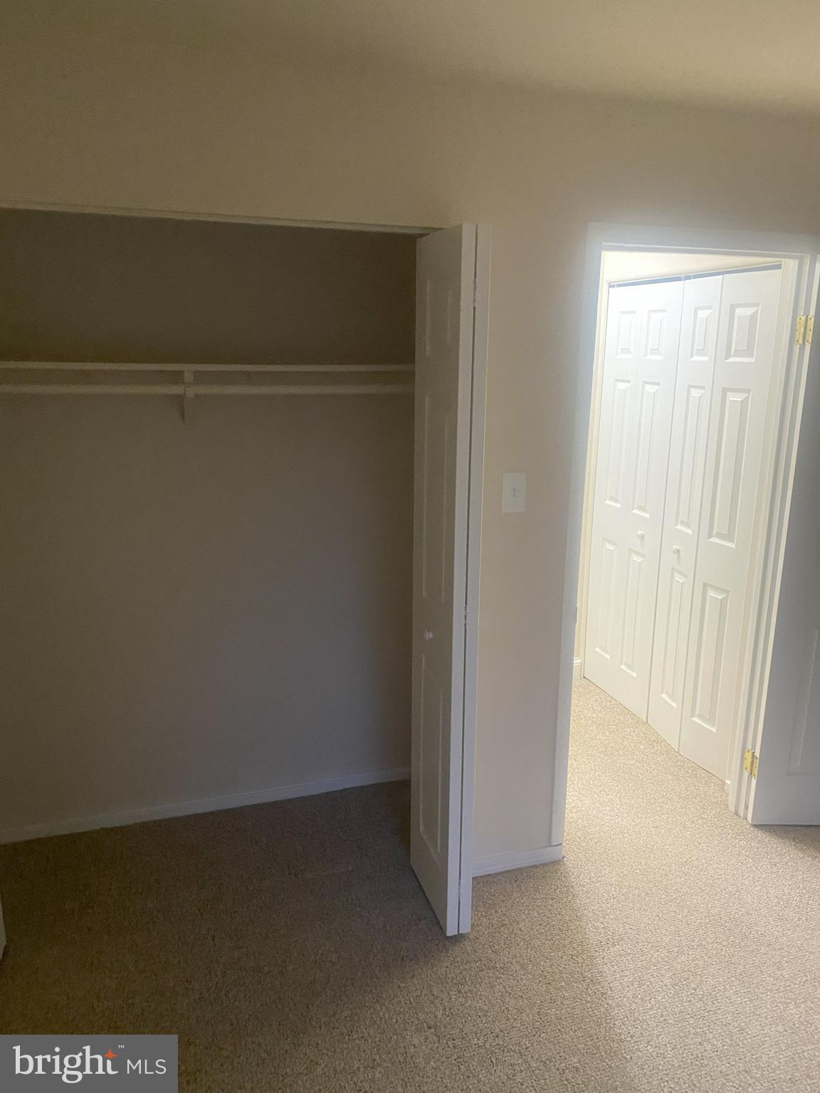 WESTVIEW TERRACE - Residential Lease