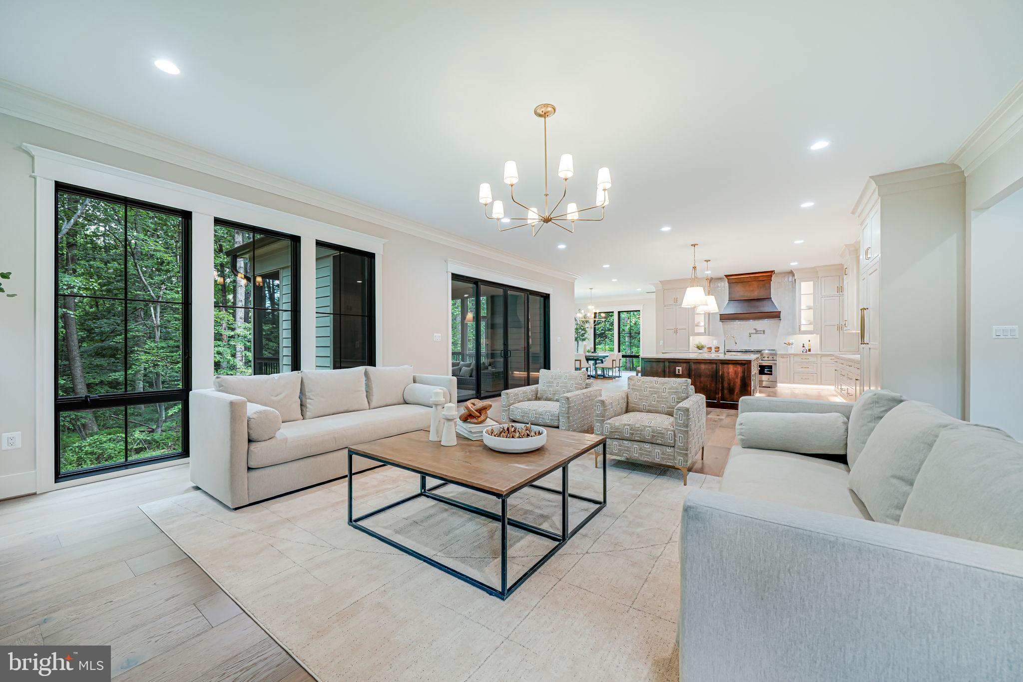 LITTLE VIENNA ESTATES - Residential