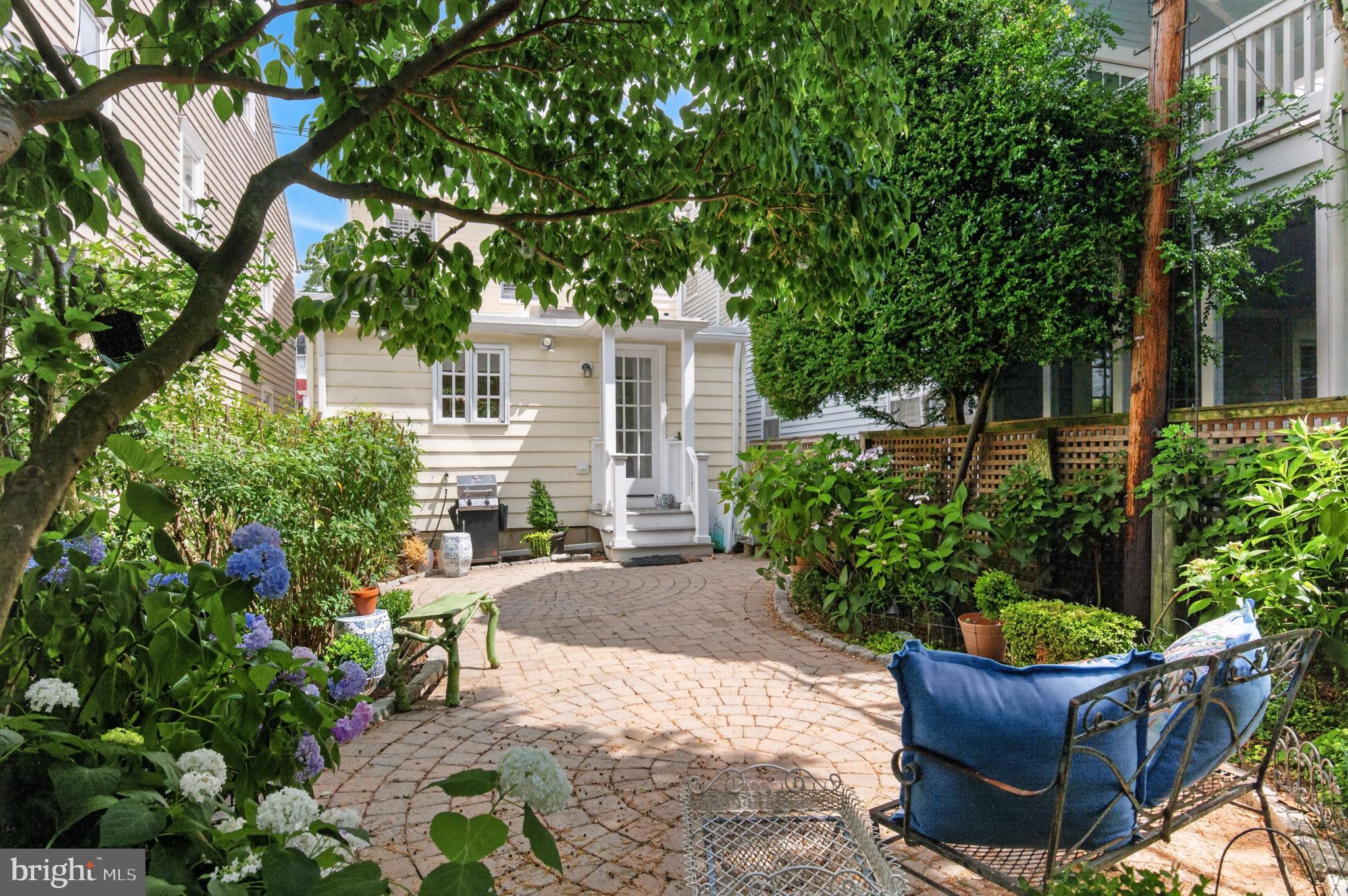 ANNAPOLIS - Residential