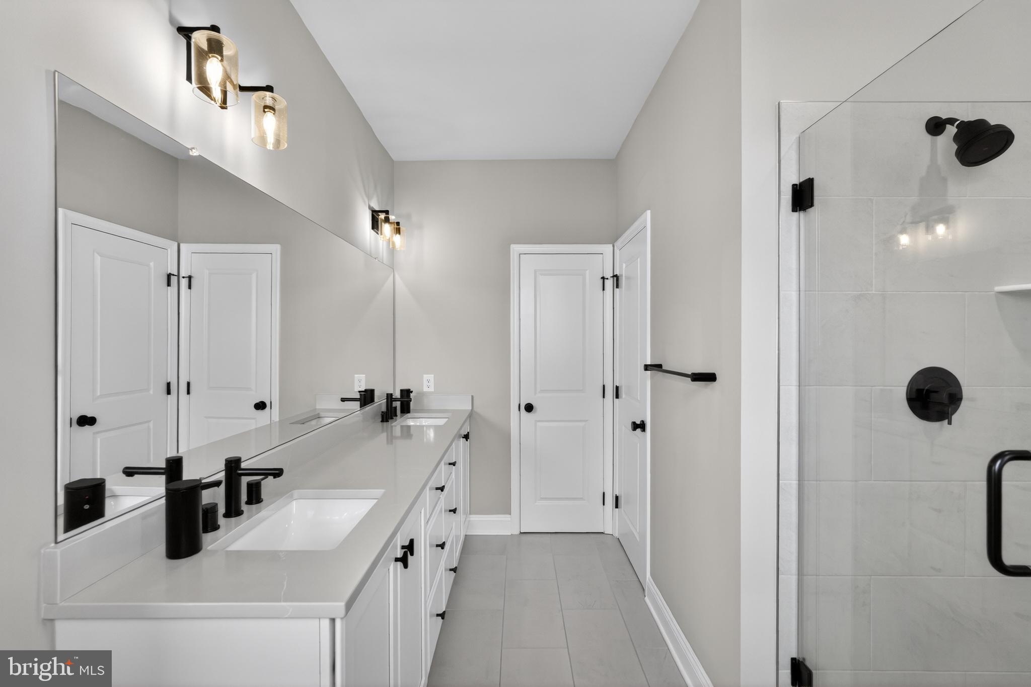 HIGHPOINTE AT SALFORD - Residential