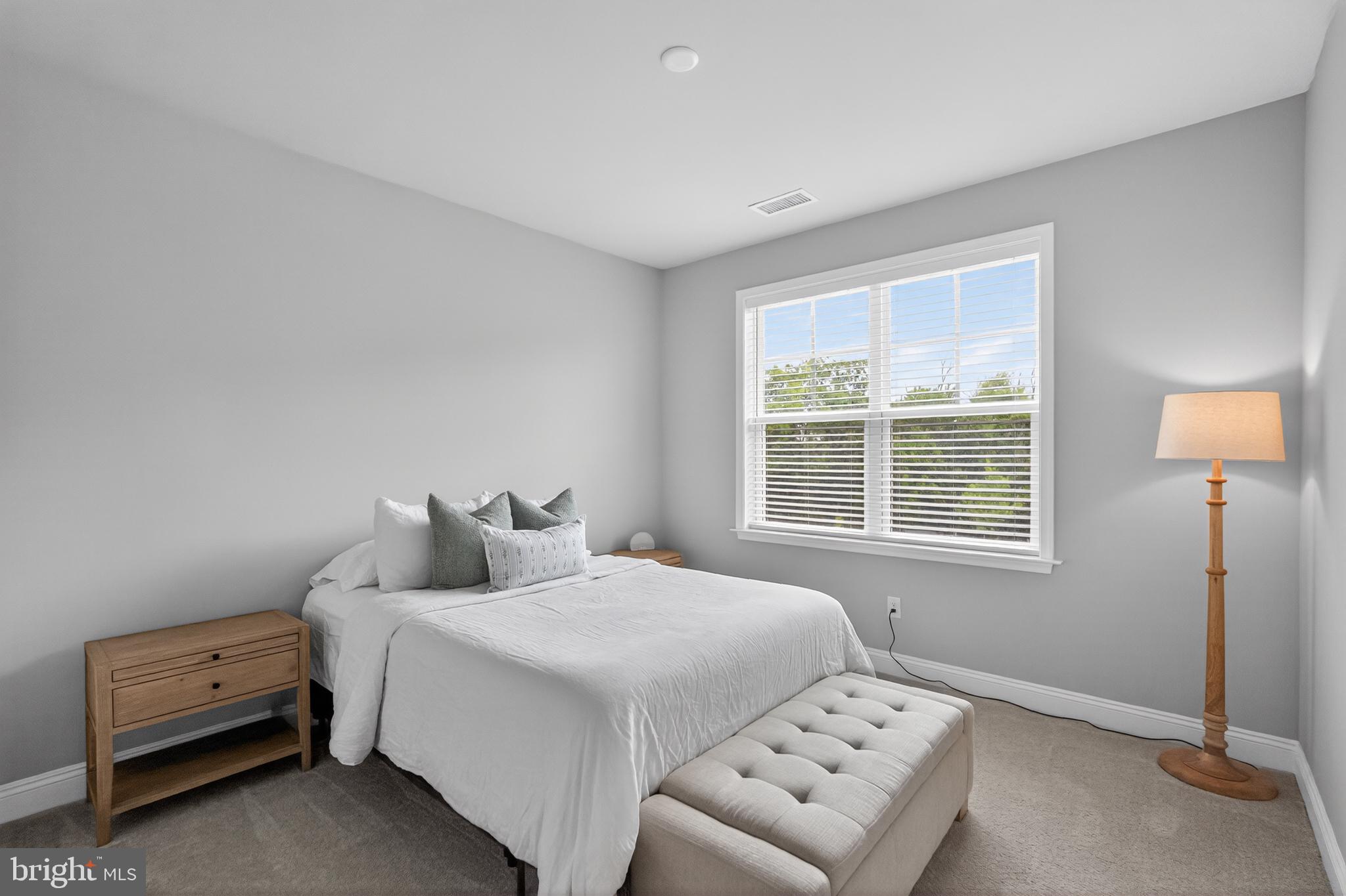 HIGHPOINTE AT SALFORD - Residential