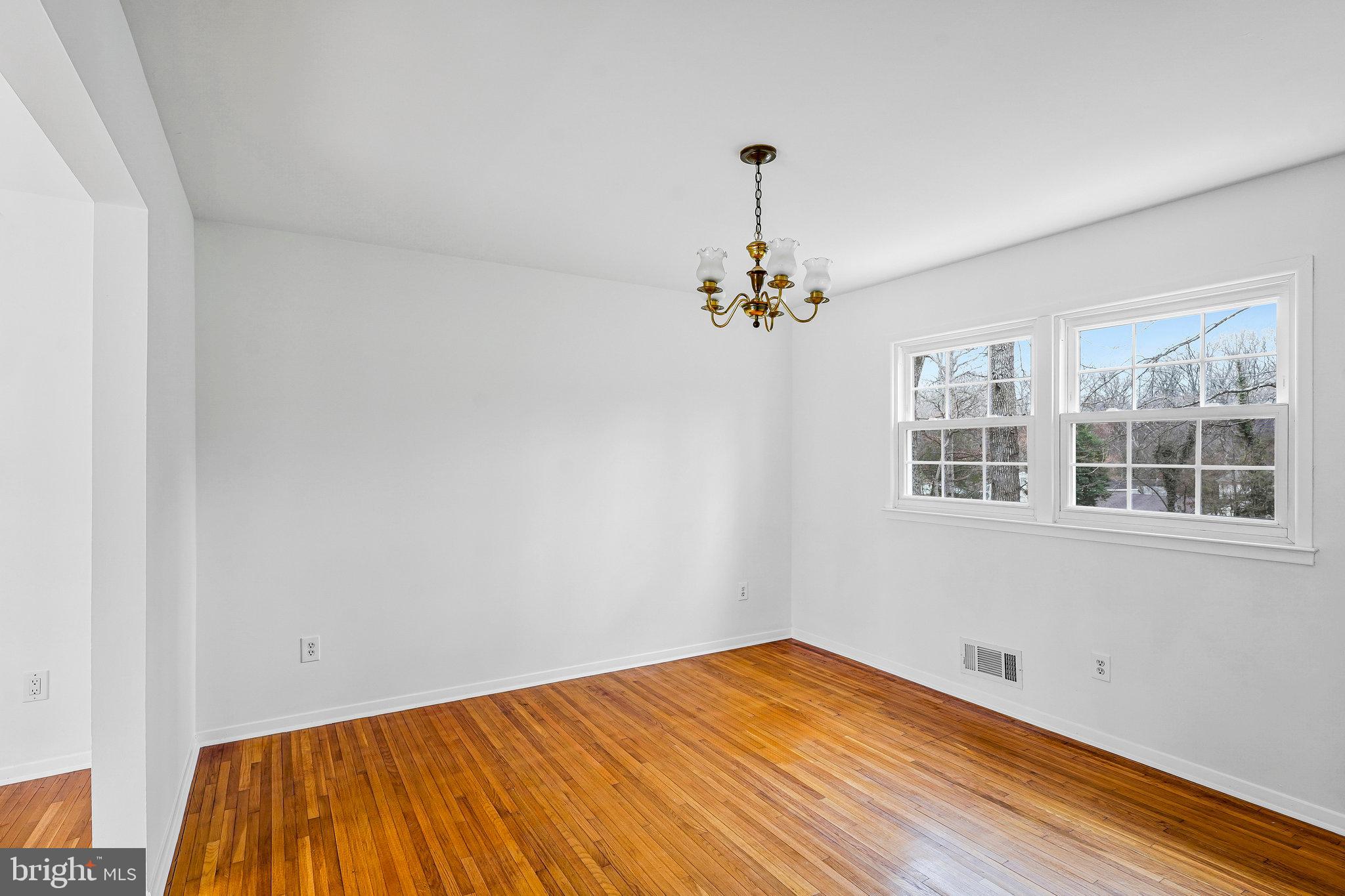 SPRINGBROOK FOREST - Residential