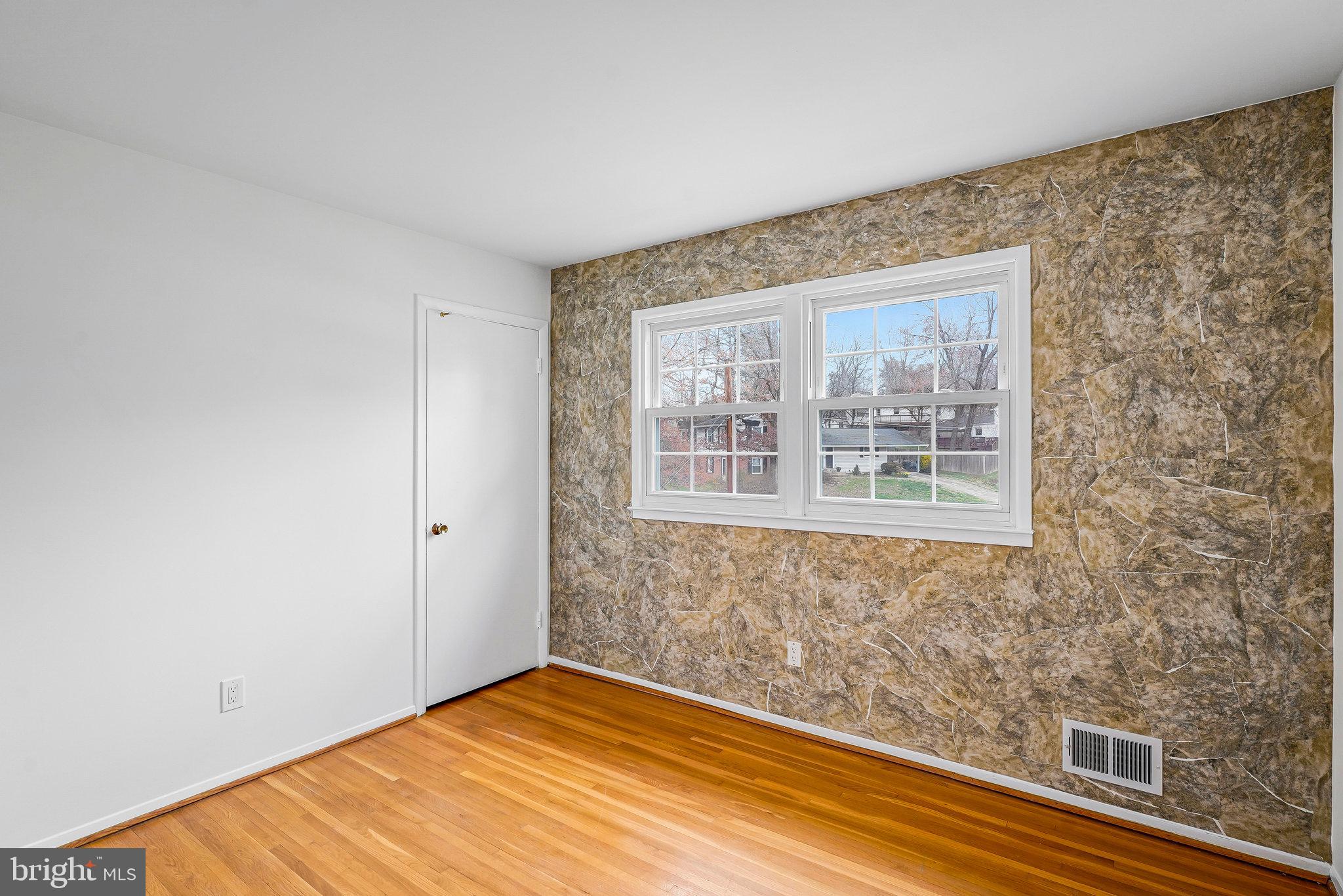 SPRINGBROOK FOREST - Residential