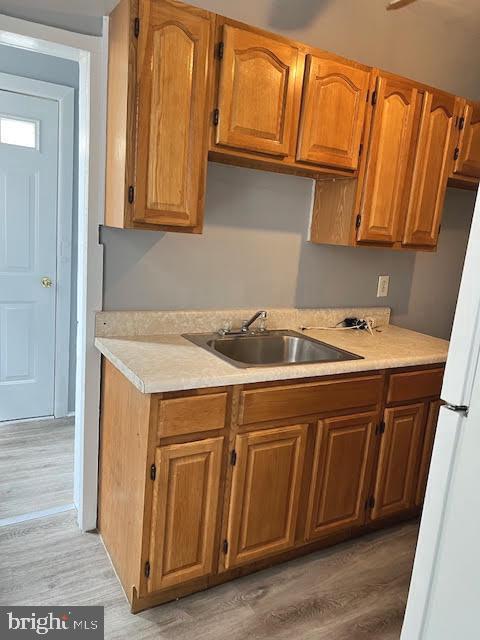 UNIVERSITY CITY - Residential Lease