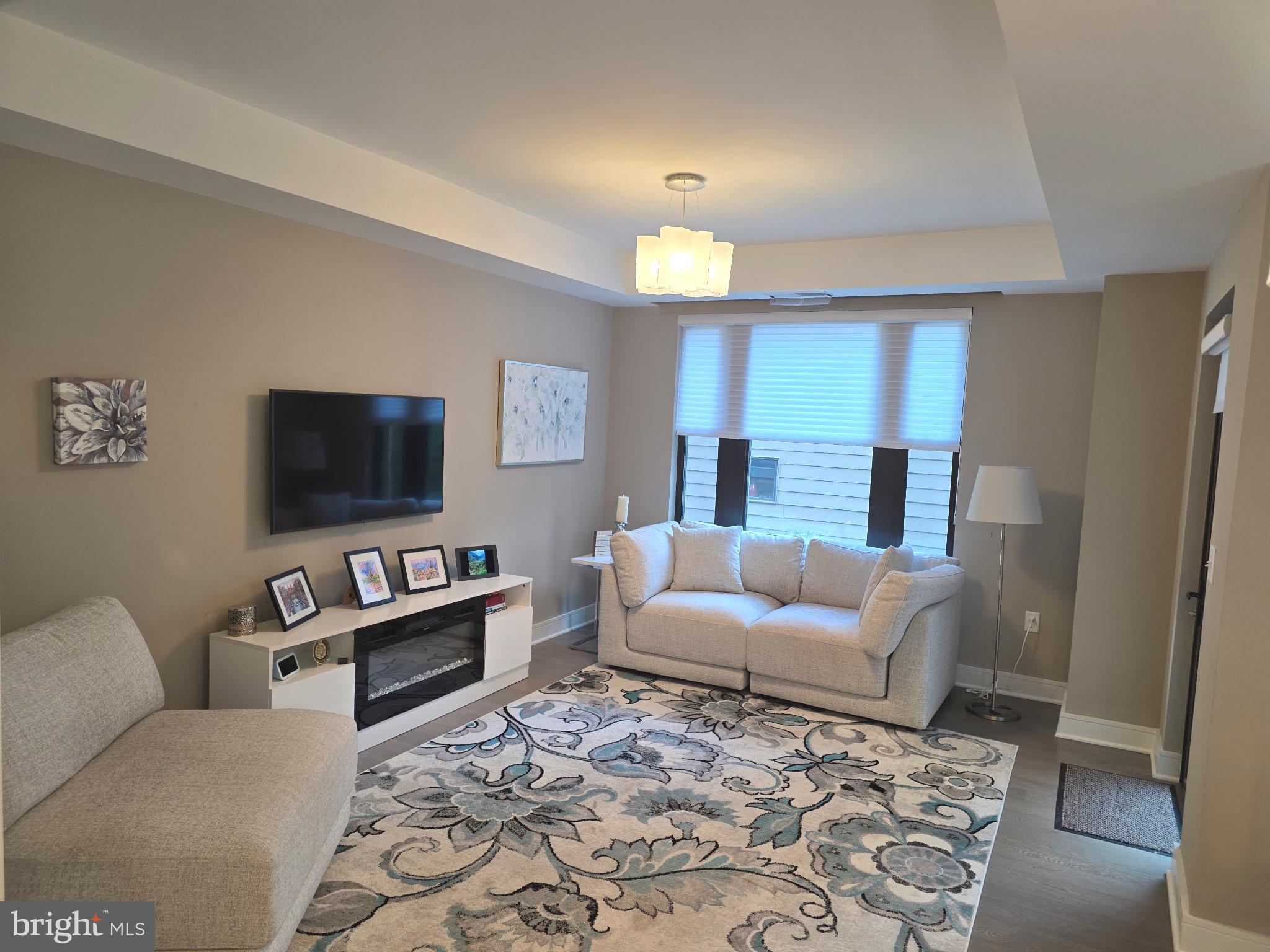 STONEHALL - Residential