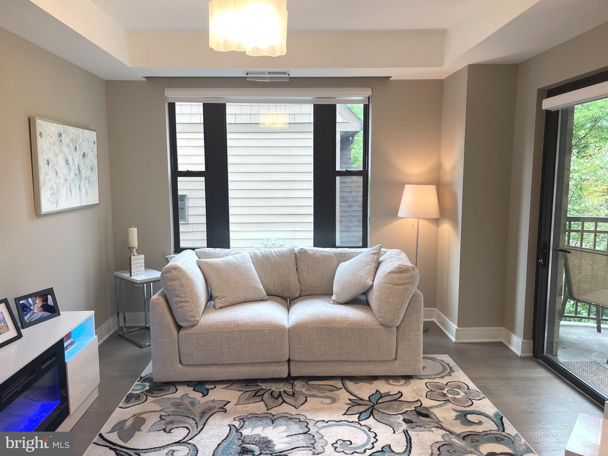 STONEHALL - Residential