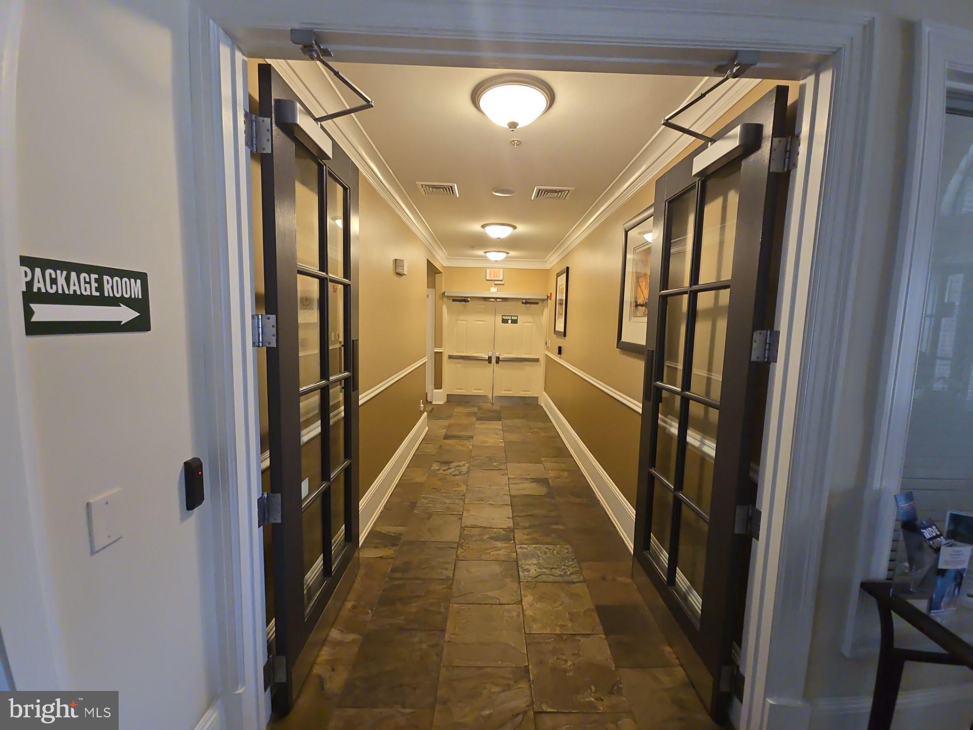 GROVE AT ARLINGTON - Residential Lease
