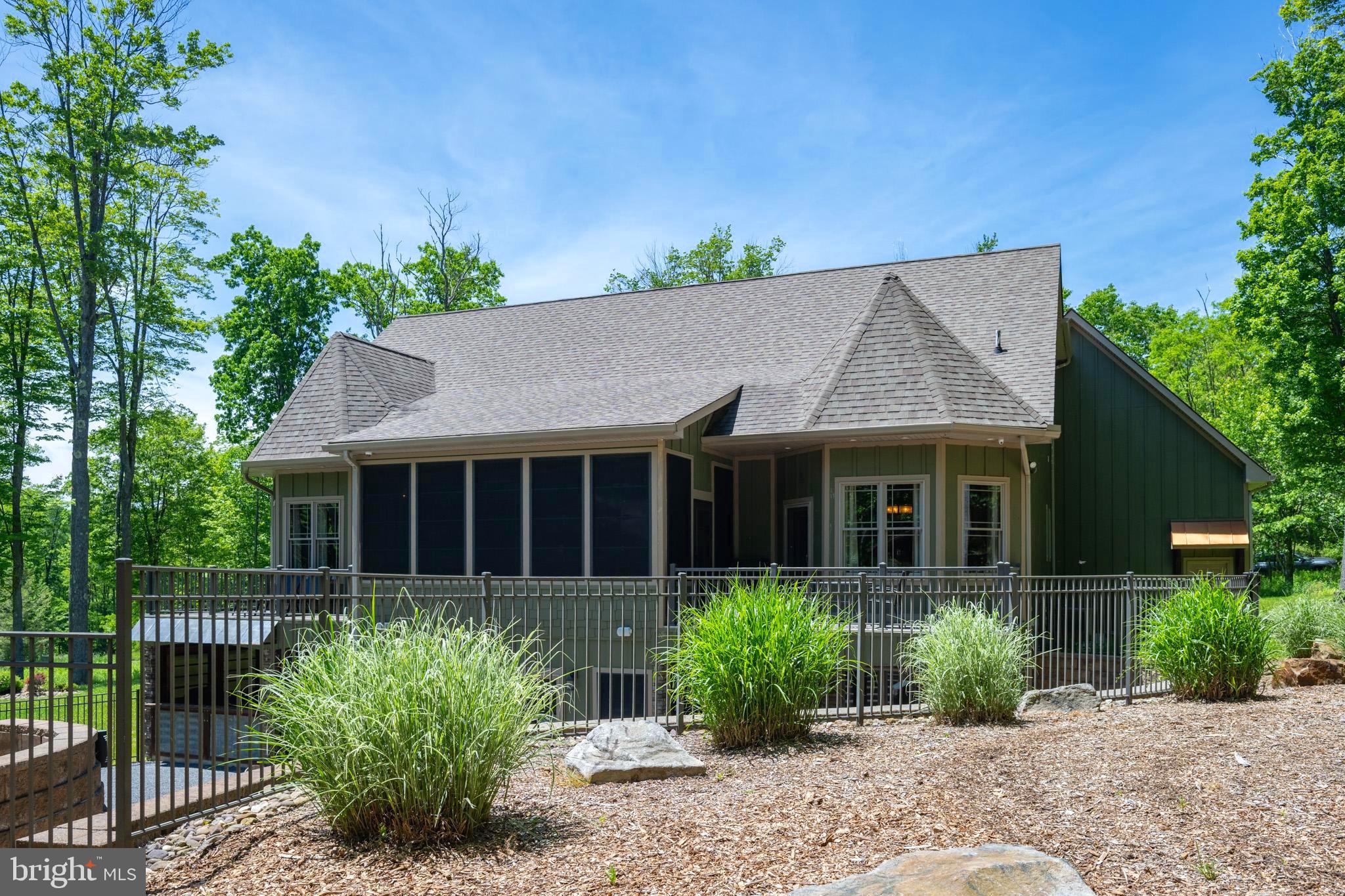 RED OAKS II - Residential