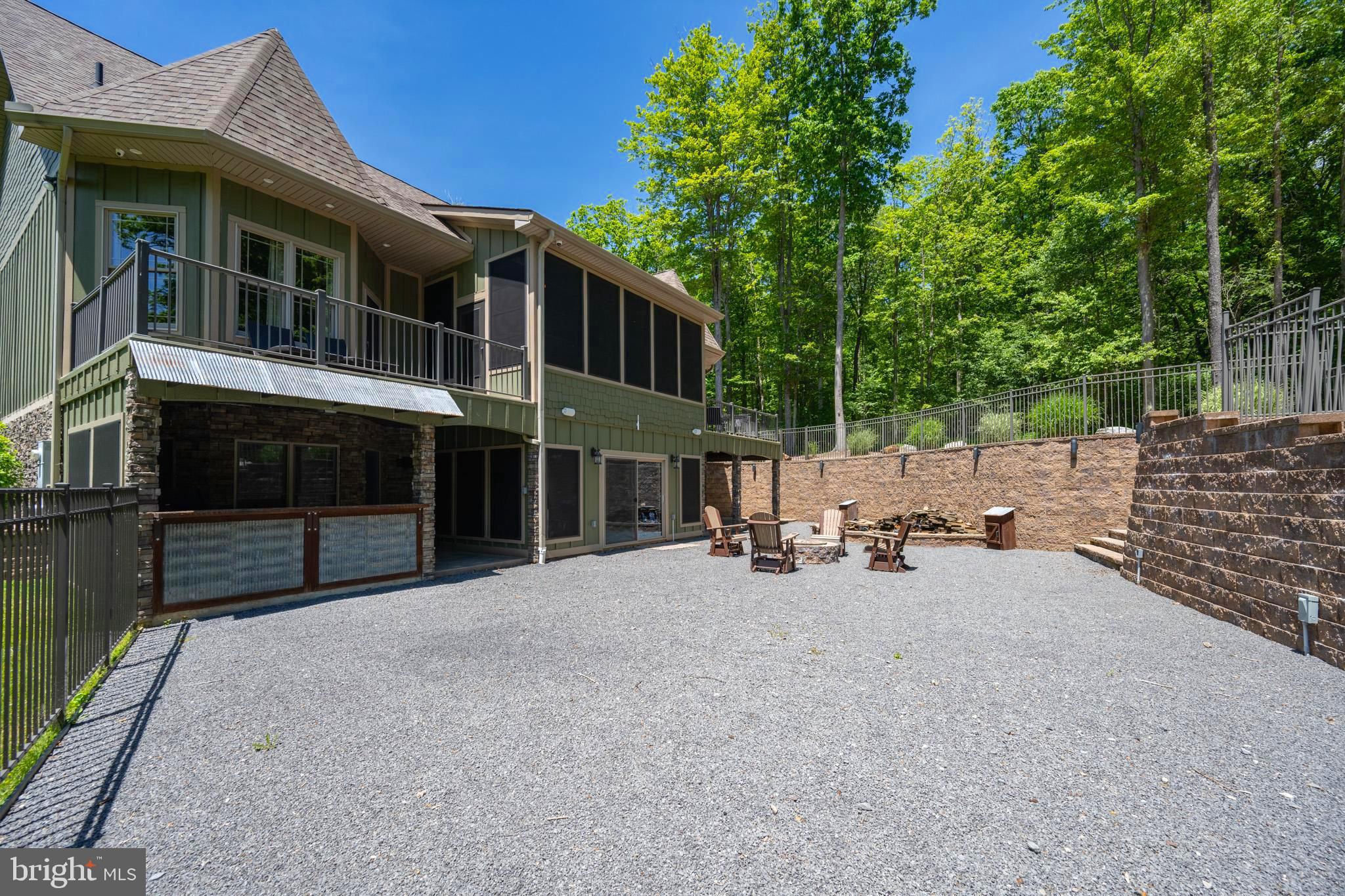 RED OAKS II - Residential