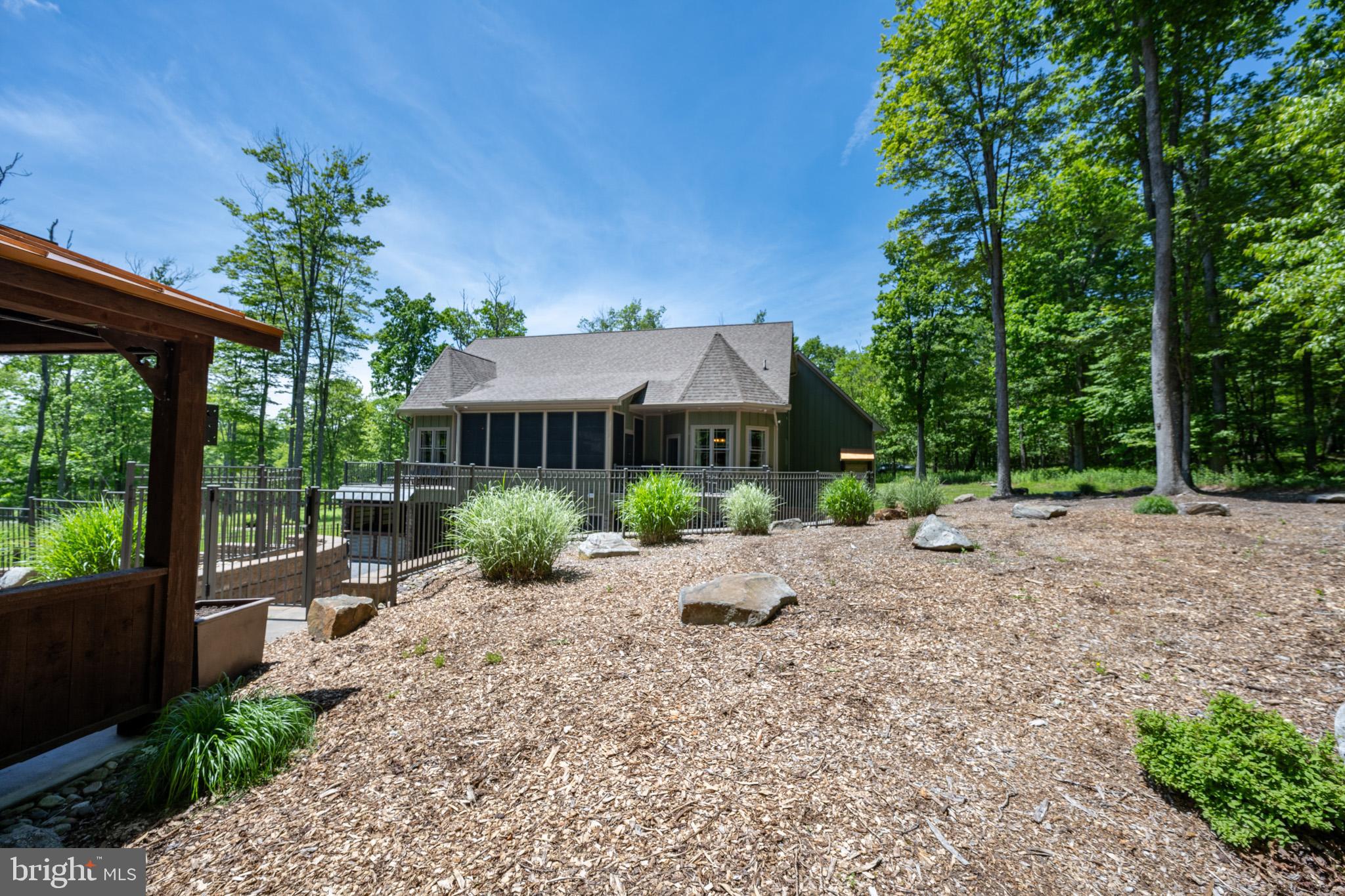 RED OAKS II - Residential