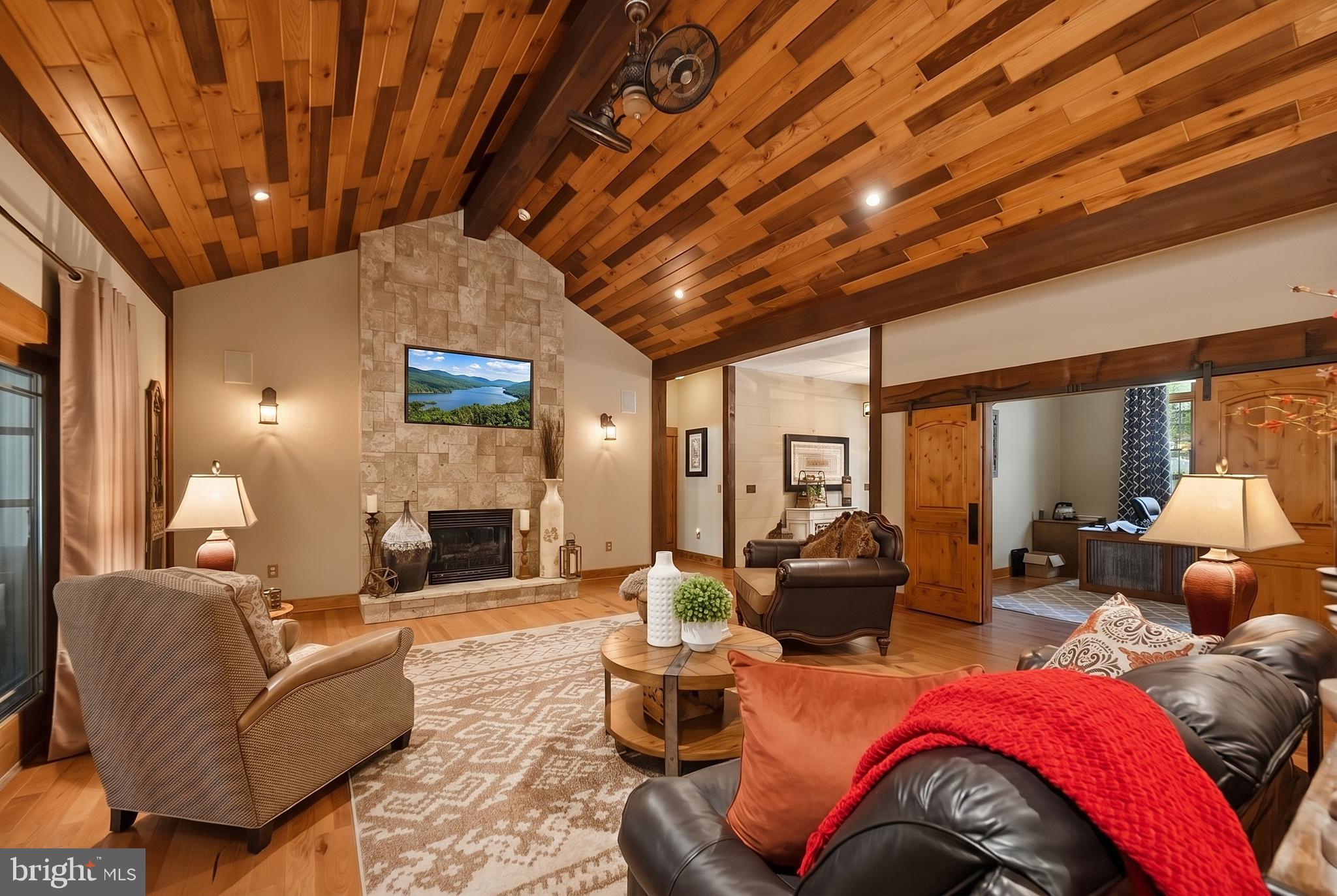 RED OAKS II - Residential