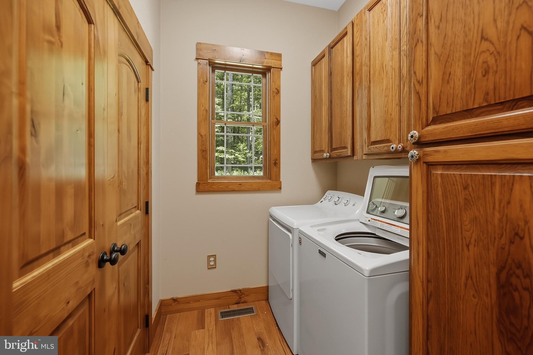 RED OAKS II - Residential