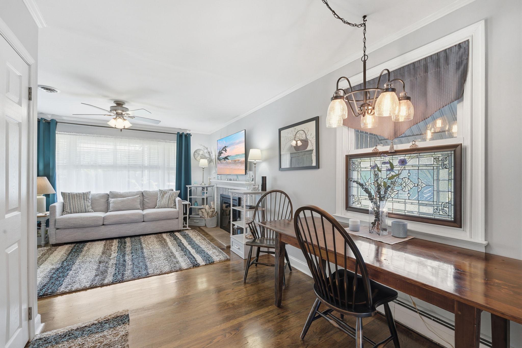 WEST VIEW SHORES - Residential