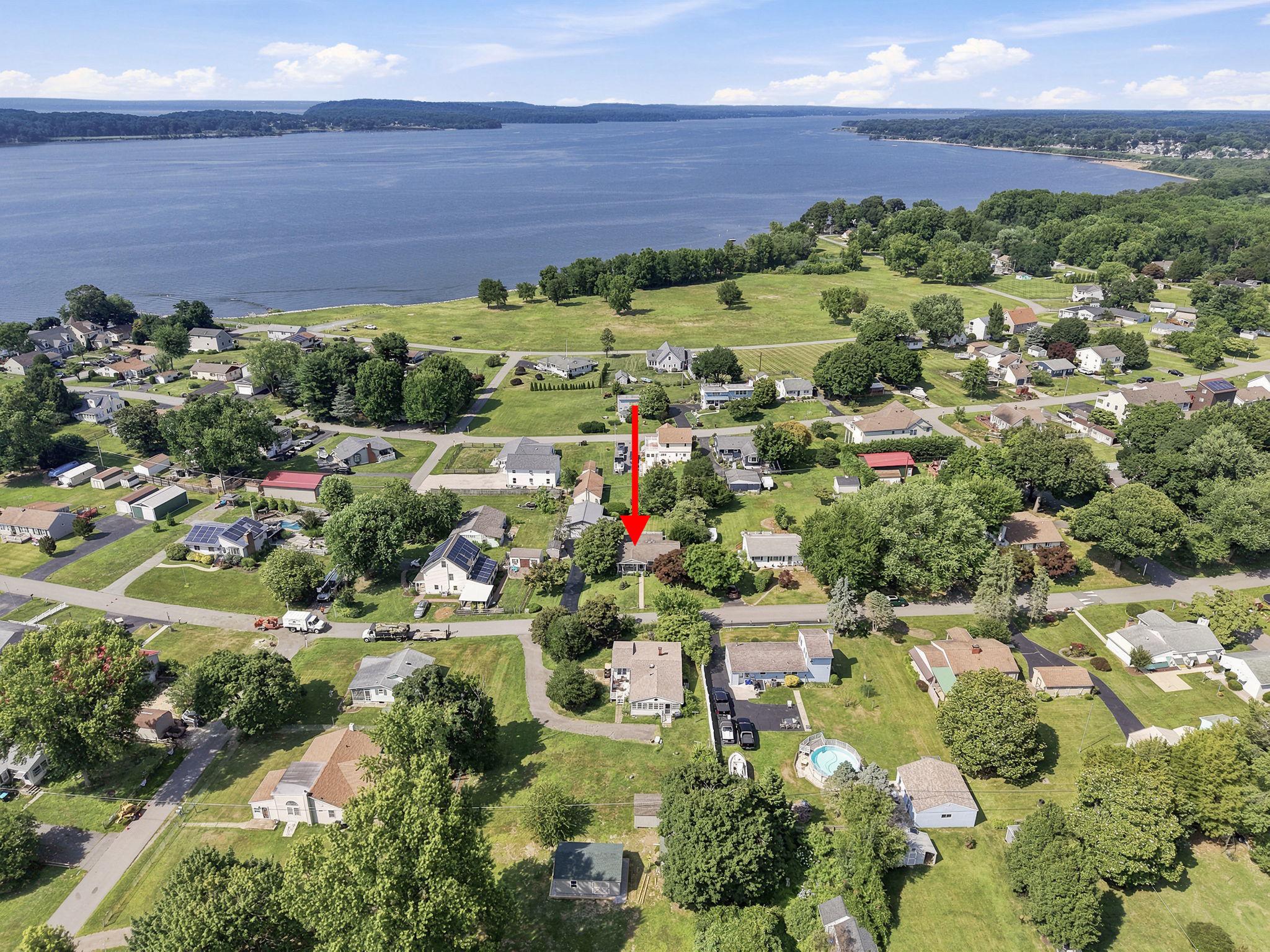 WEST VIEW SHORES - Residential