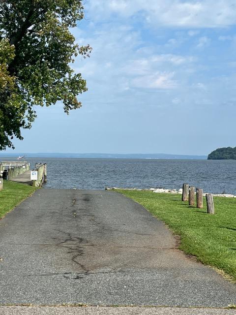 WEST VIEW SHORES - Residential