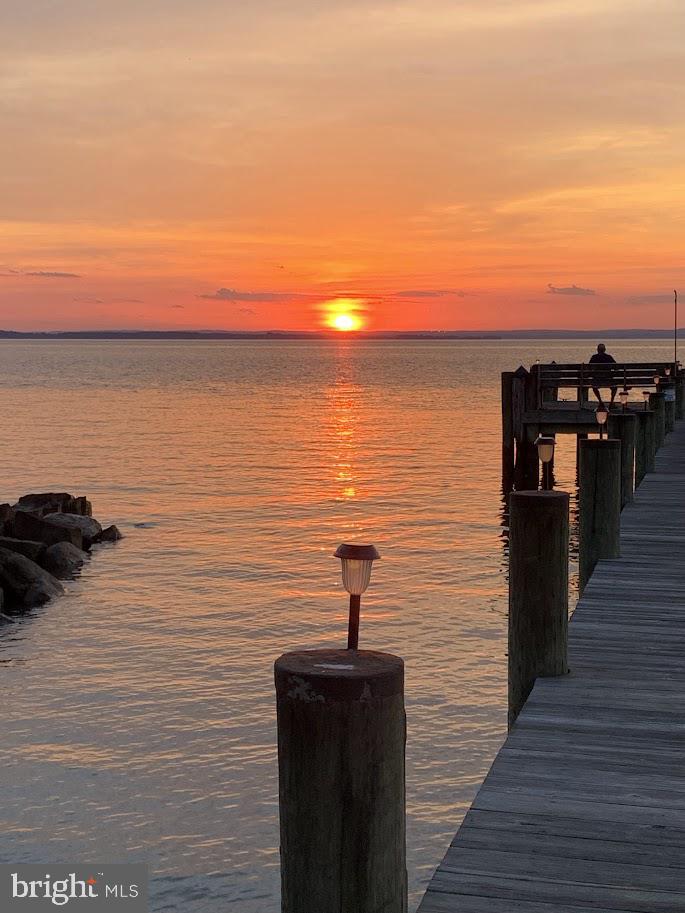 WEST VIEW SHORES - Residential