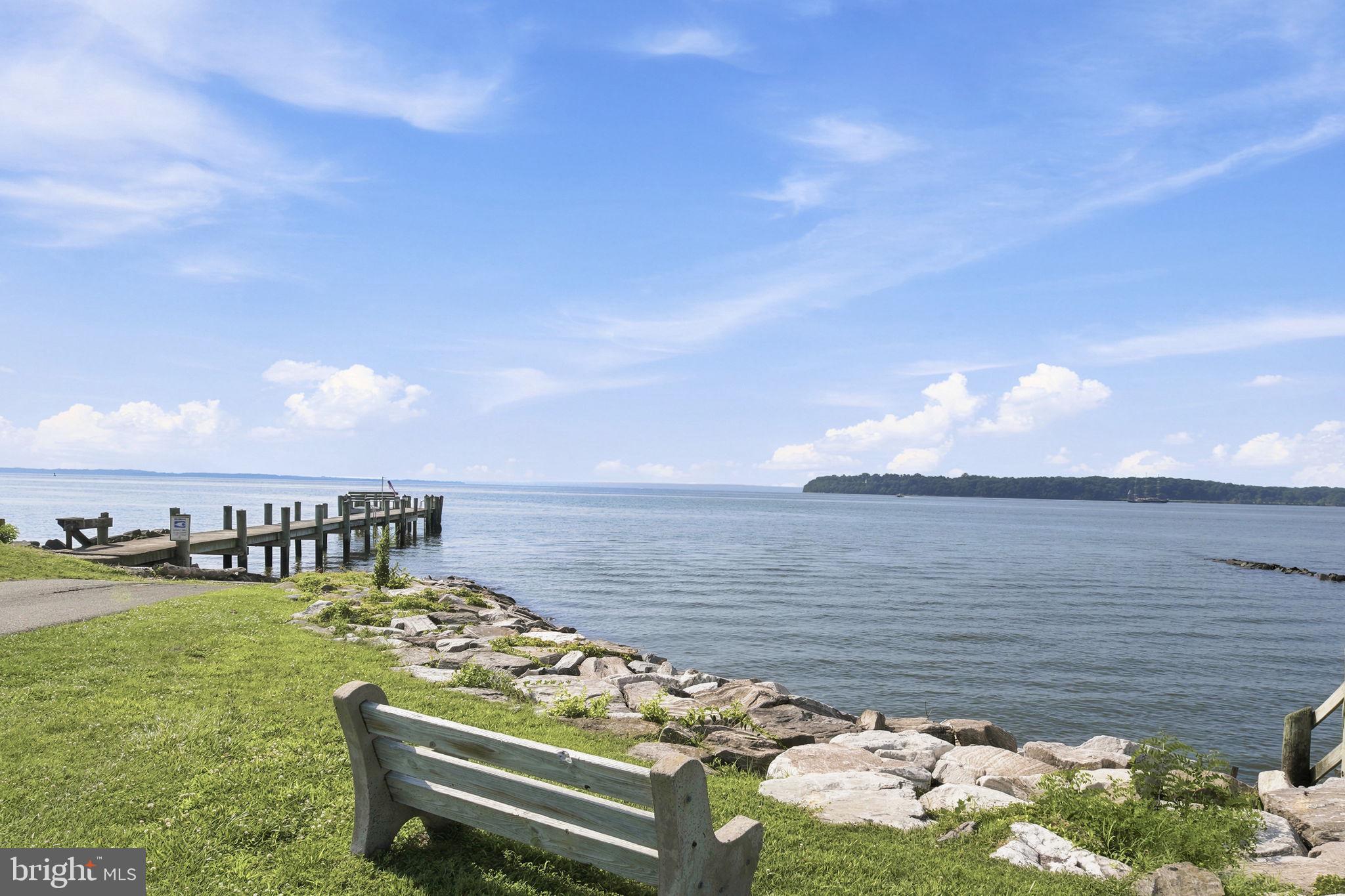 WEST VIEW SHORES - Residential
