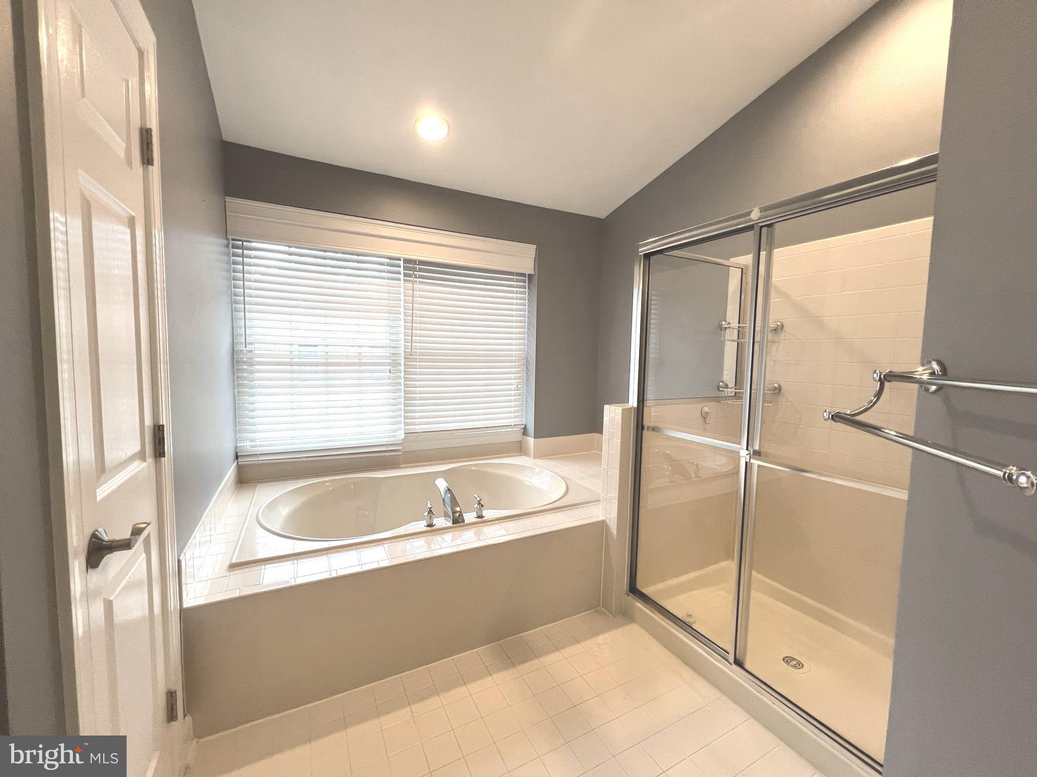 DALLAM PLACE - Residential Lease