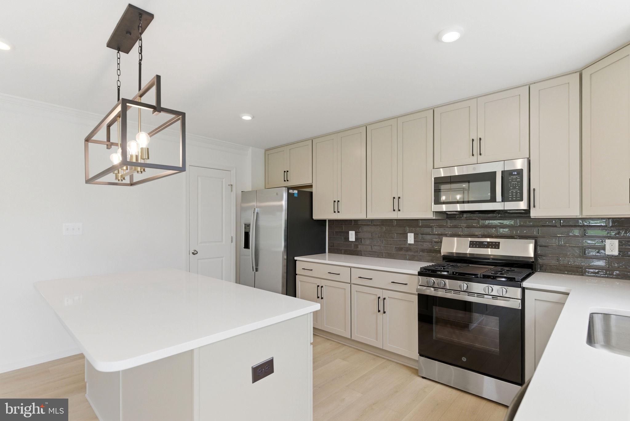 PRINLAND HEIGHTS - Residential