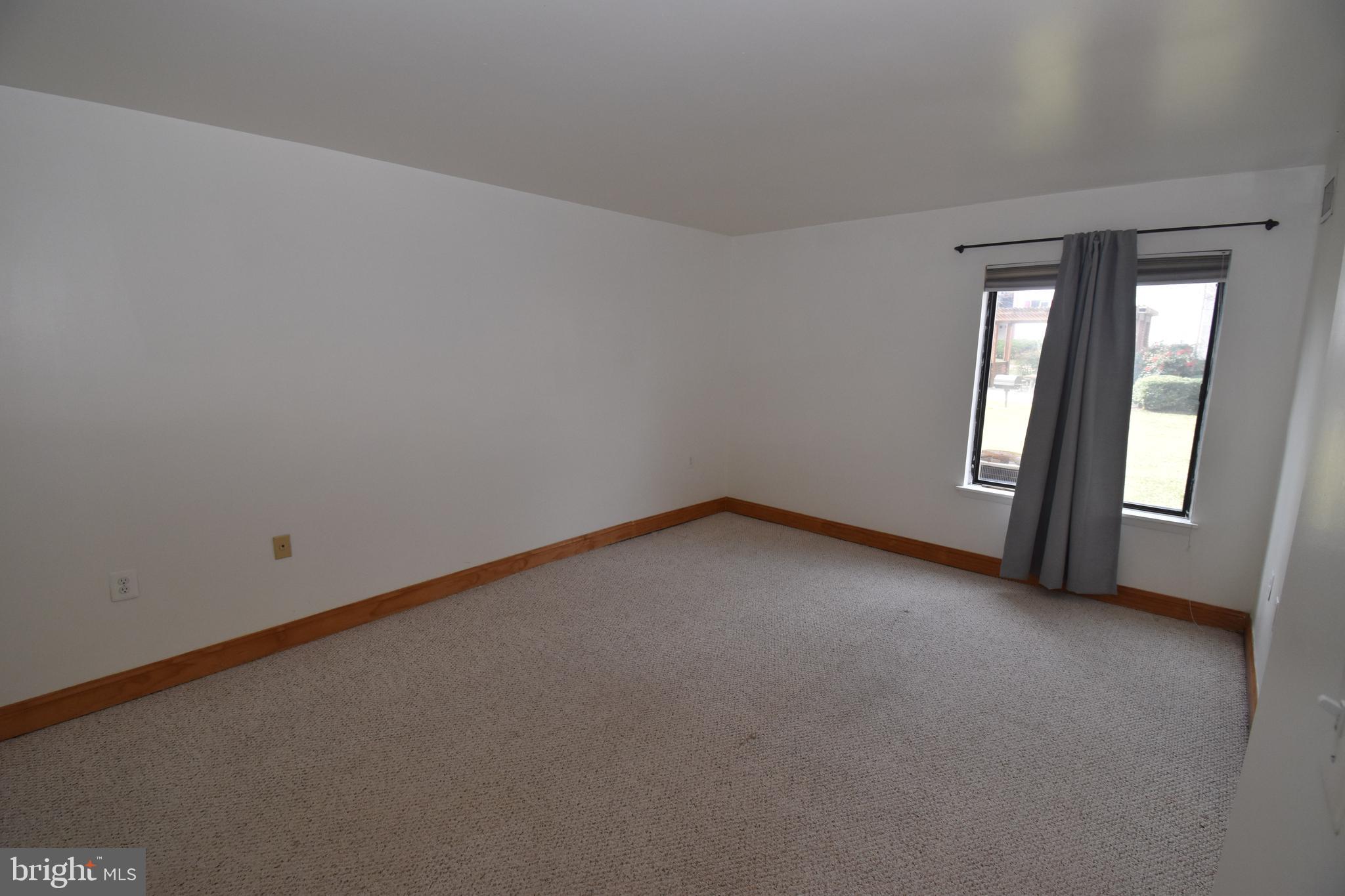 FAIRFIELD COMMONS - Residential