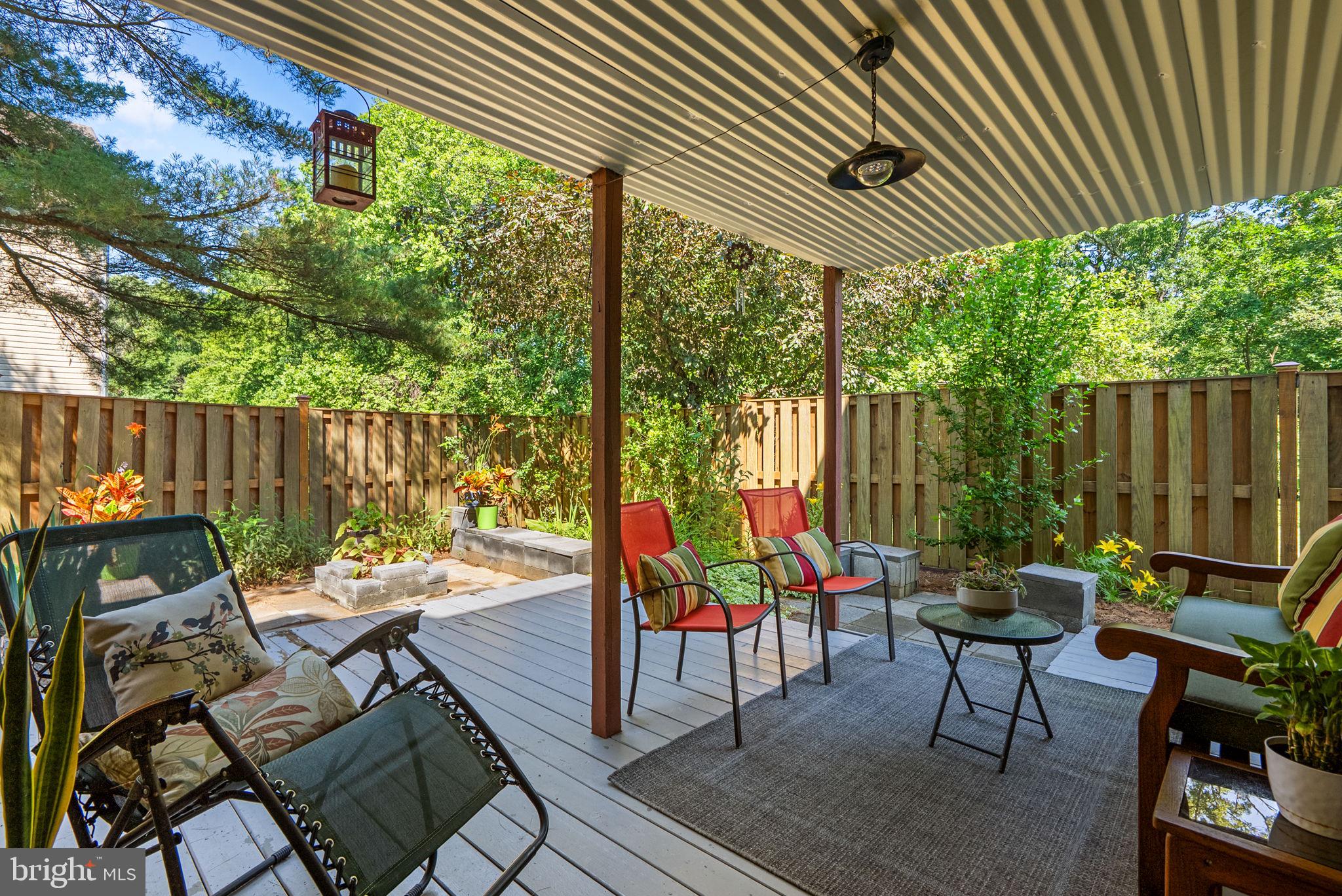 SENECA PARK - Residential