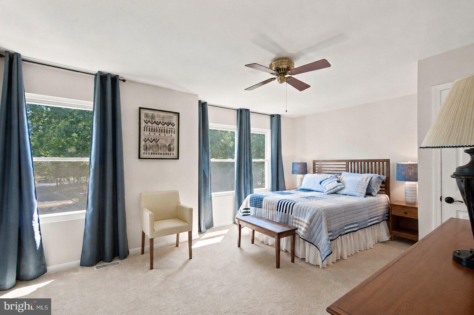 SENECA PARK - Residential