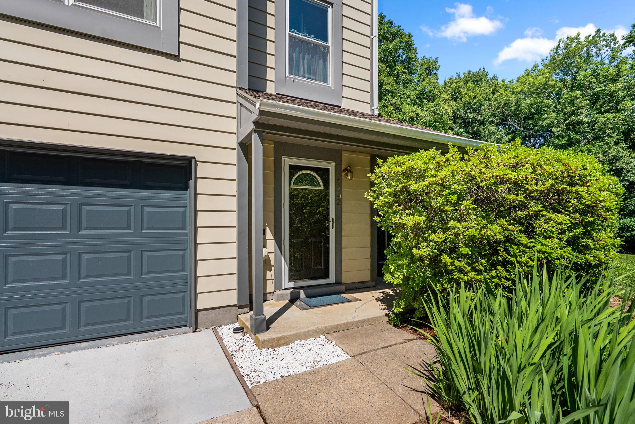 SENECA PARK - Residential