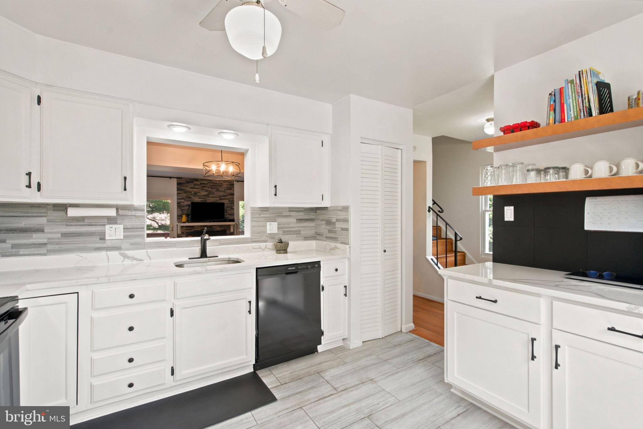 SENECA PARK - Residential