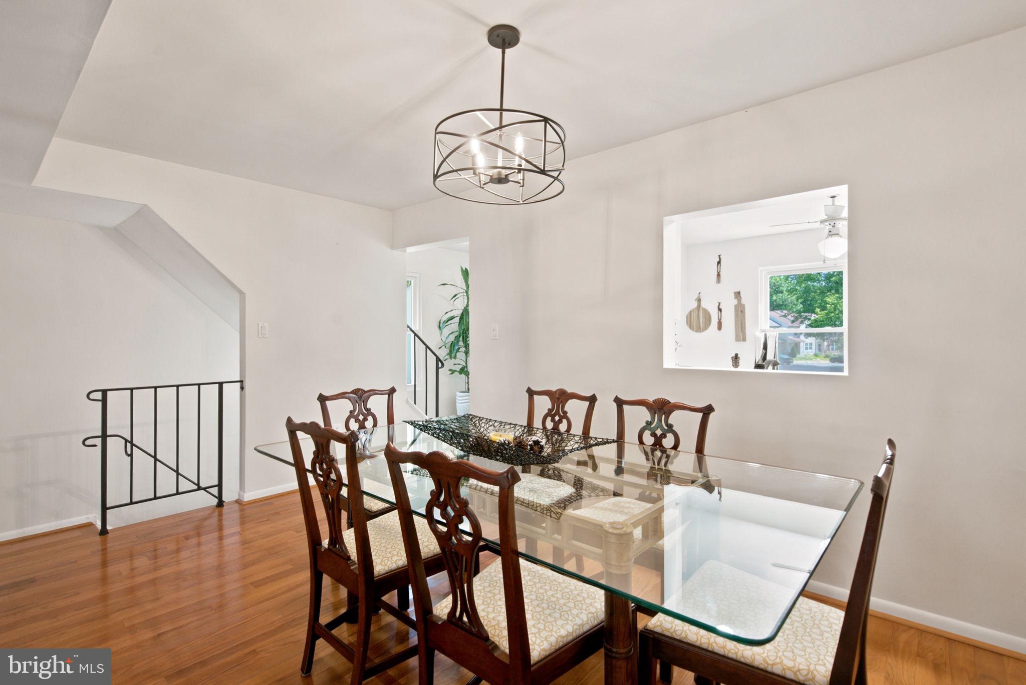 SENECA PARK - Residential