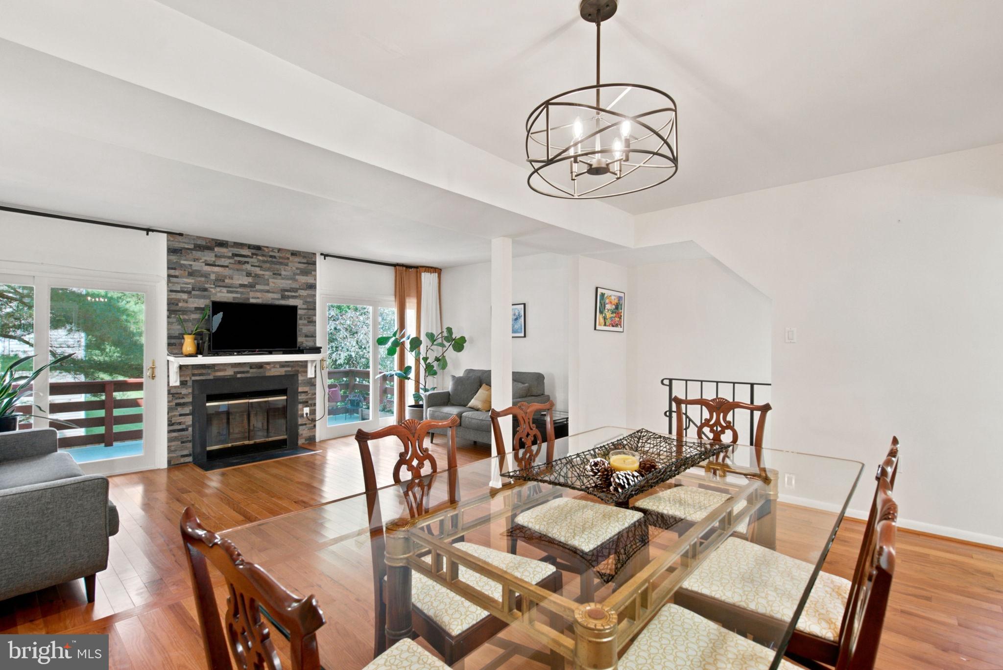 SENECA PARK - Residential