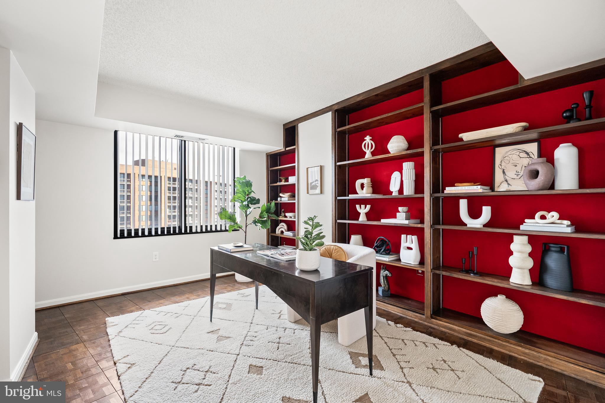 CRYSTAL GATEWAY - Residential