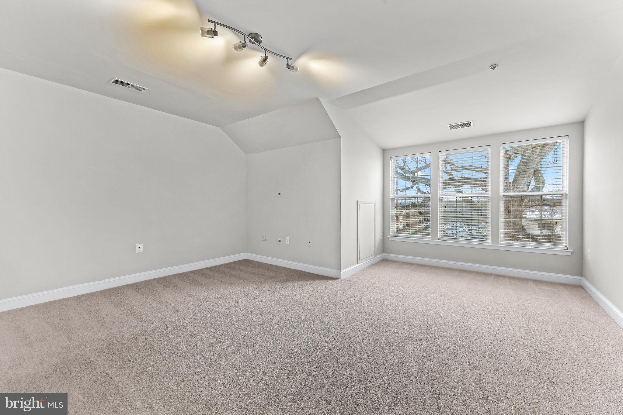 SUMMIT CROSSING CODM - Residential