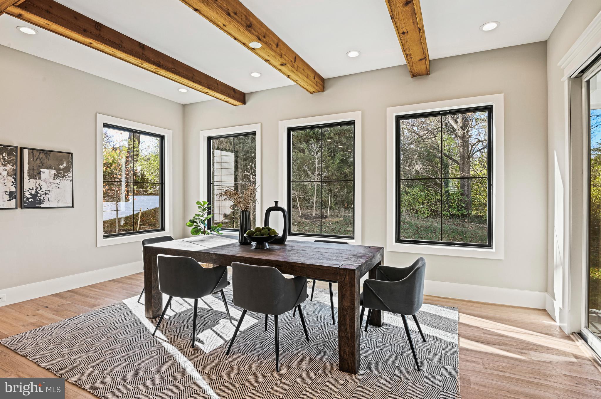 SOUTHRIDGE - Residential