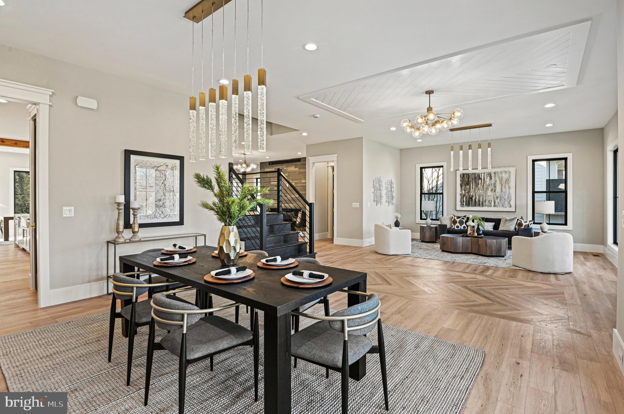 SOUTHRIDGE - Residential