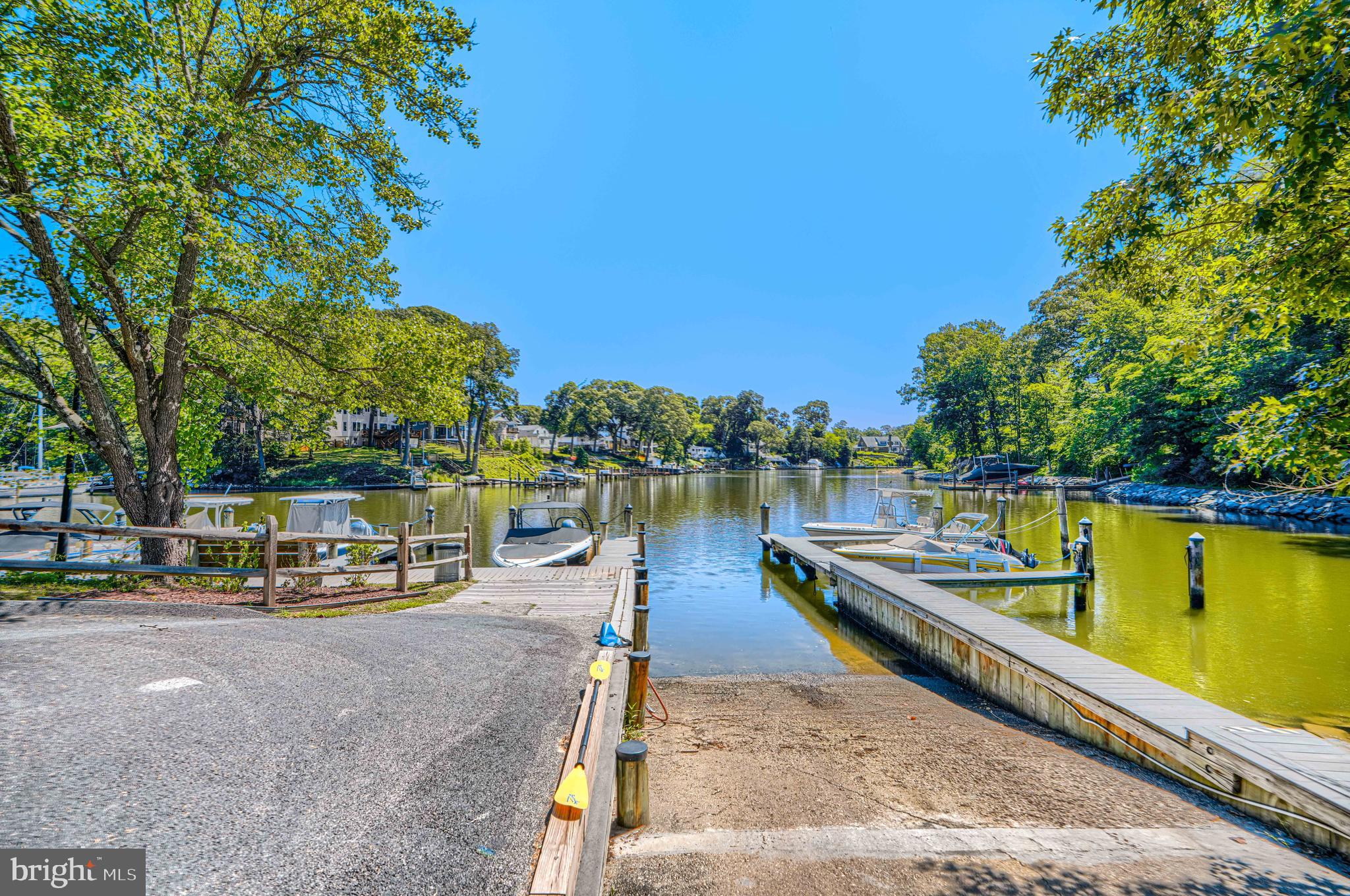 STEWARTS LANDING - Residential