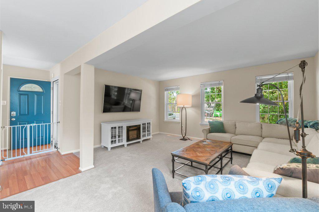 STEWARTS LANDING - Residential