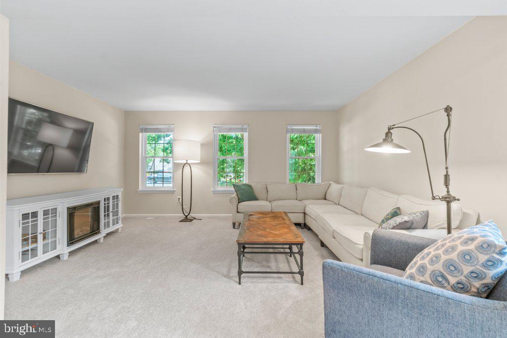 STEWARTS LANDING - Residential