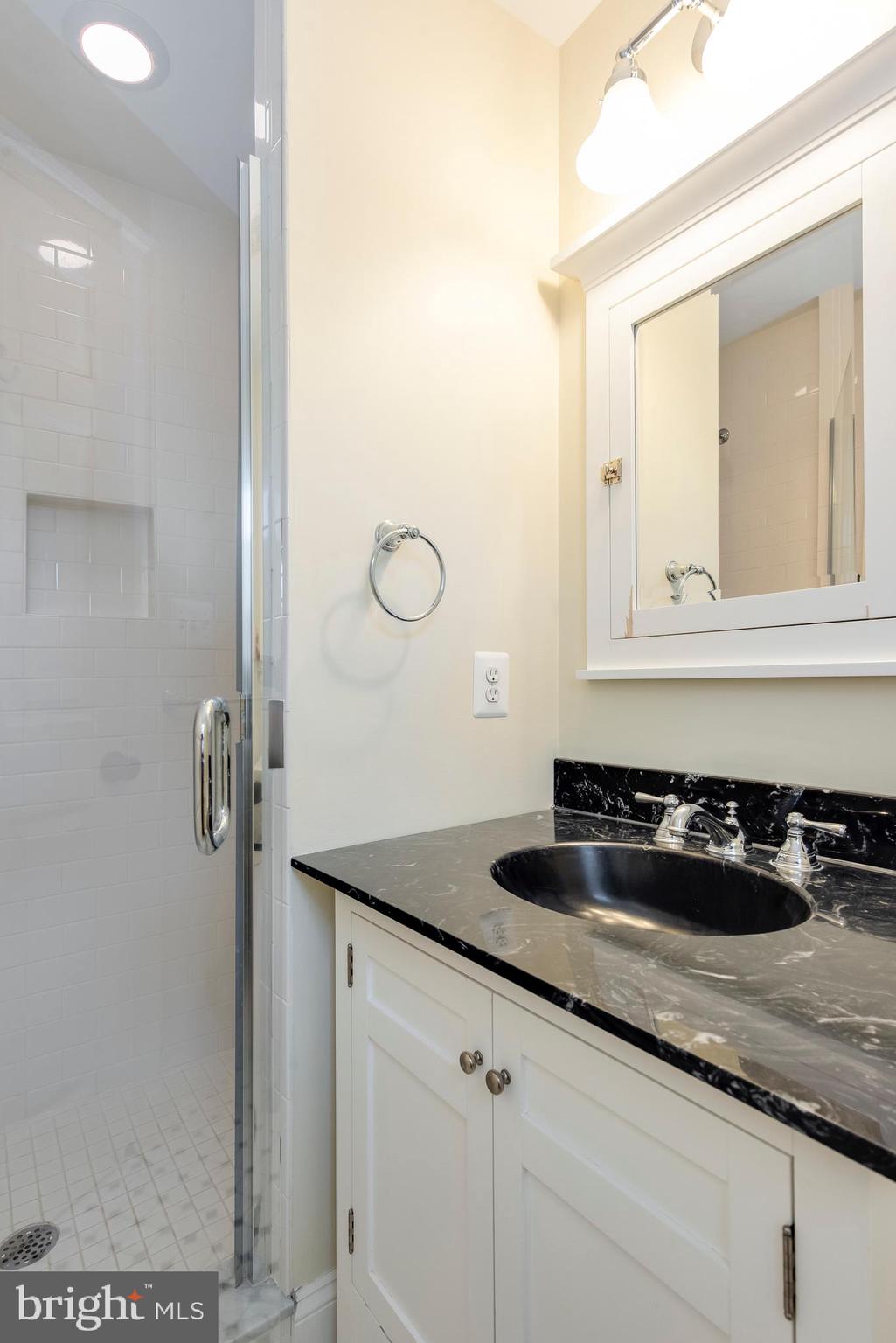 WARDOUR - Residential