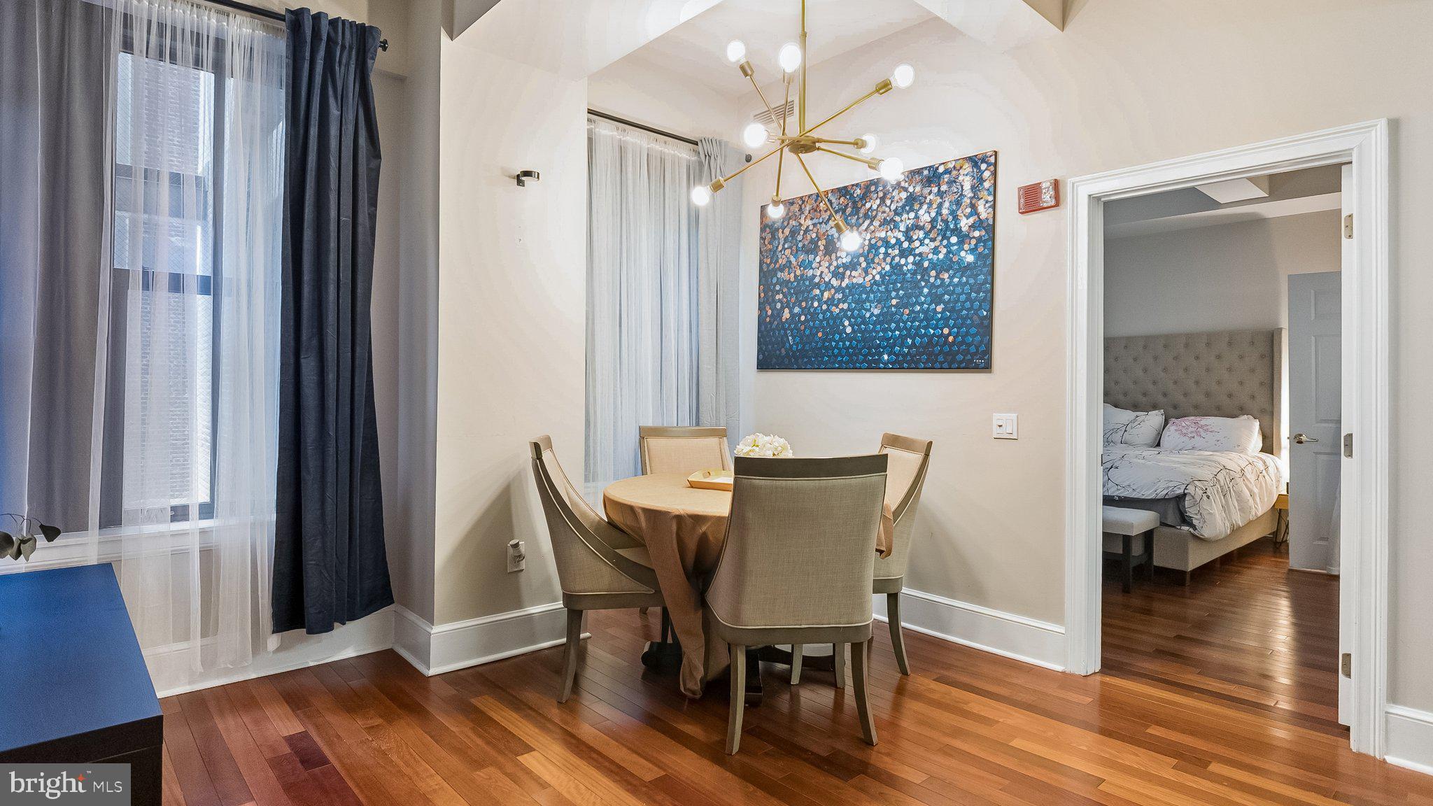 AVENUE OF THE ARTS - Residential