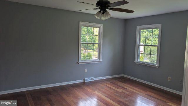 WOODLAND ACRES - Residential