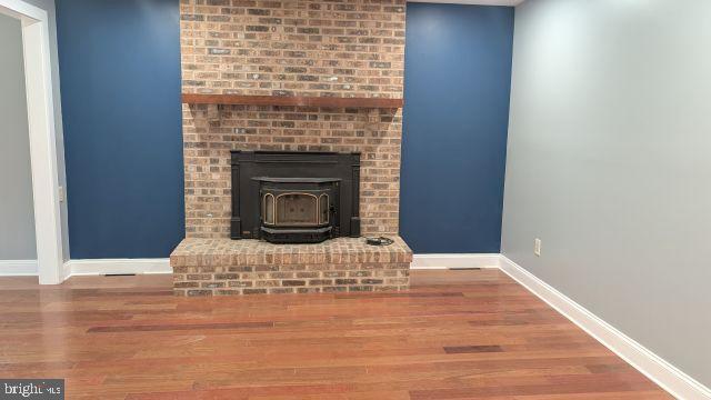 WOODLAND ACRES - Residential